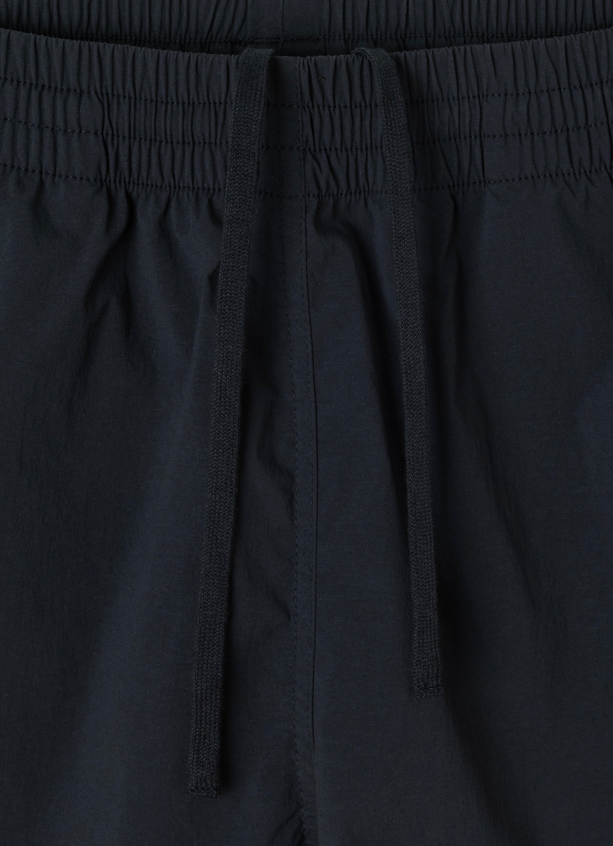 Light track shorts_Black