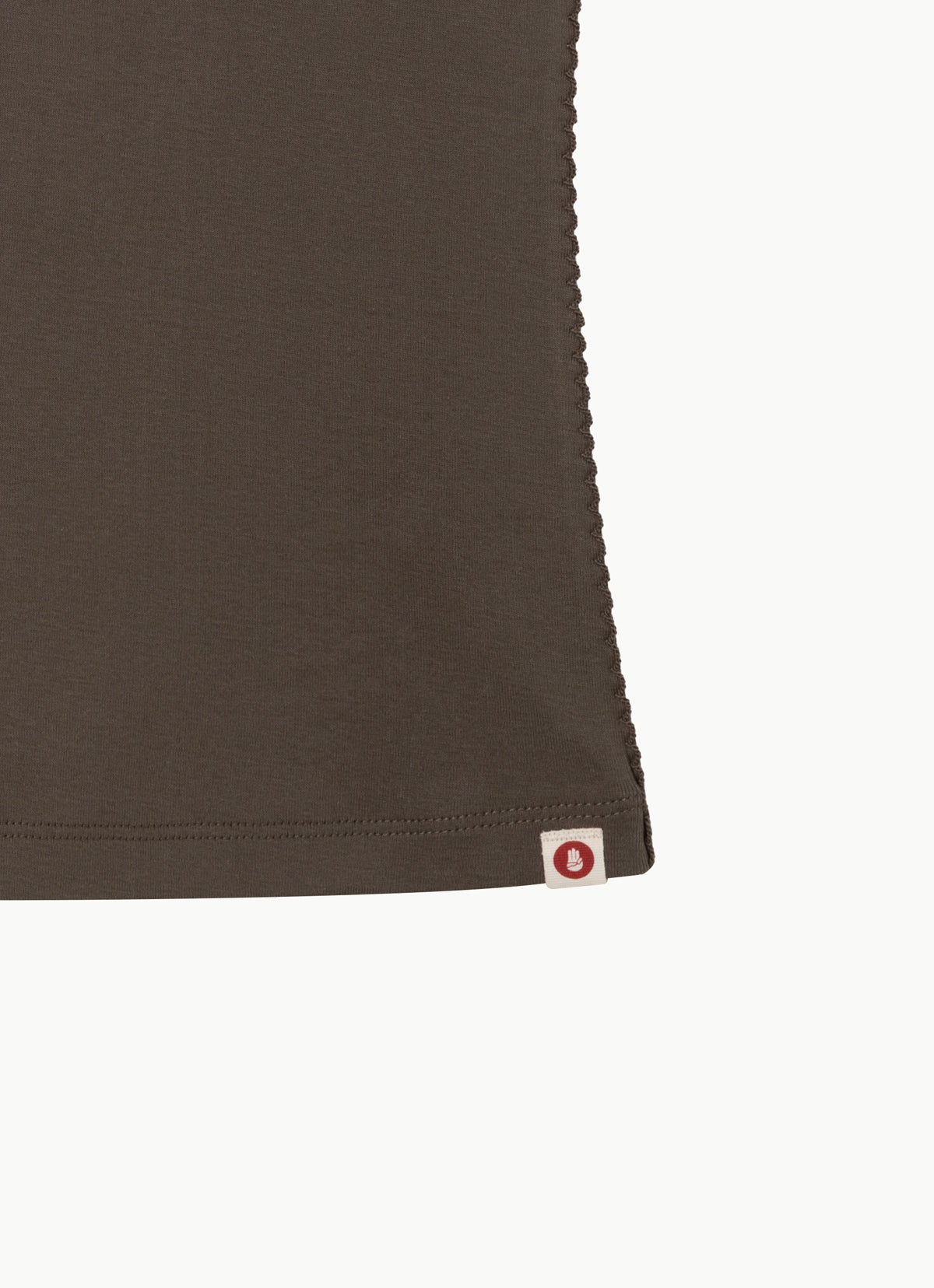 Essential V sleeveless_Crocodile