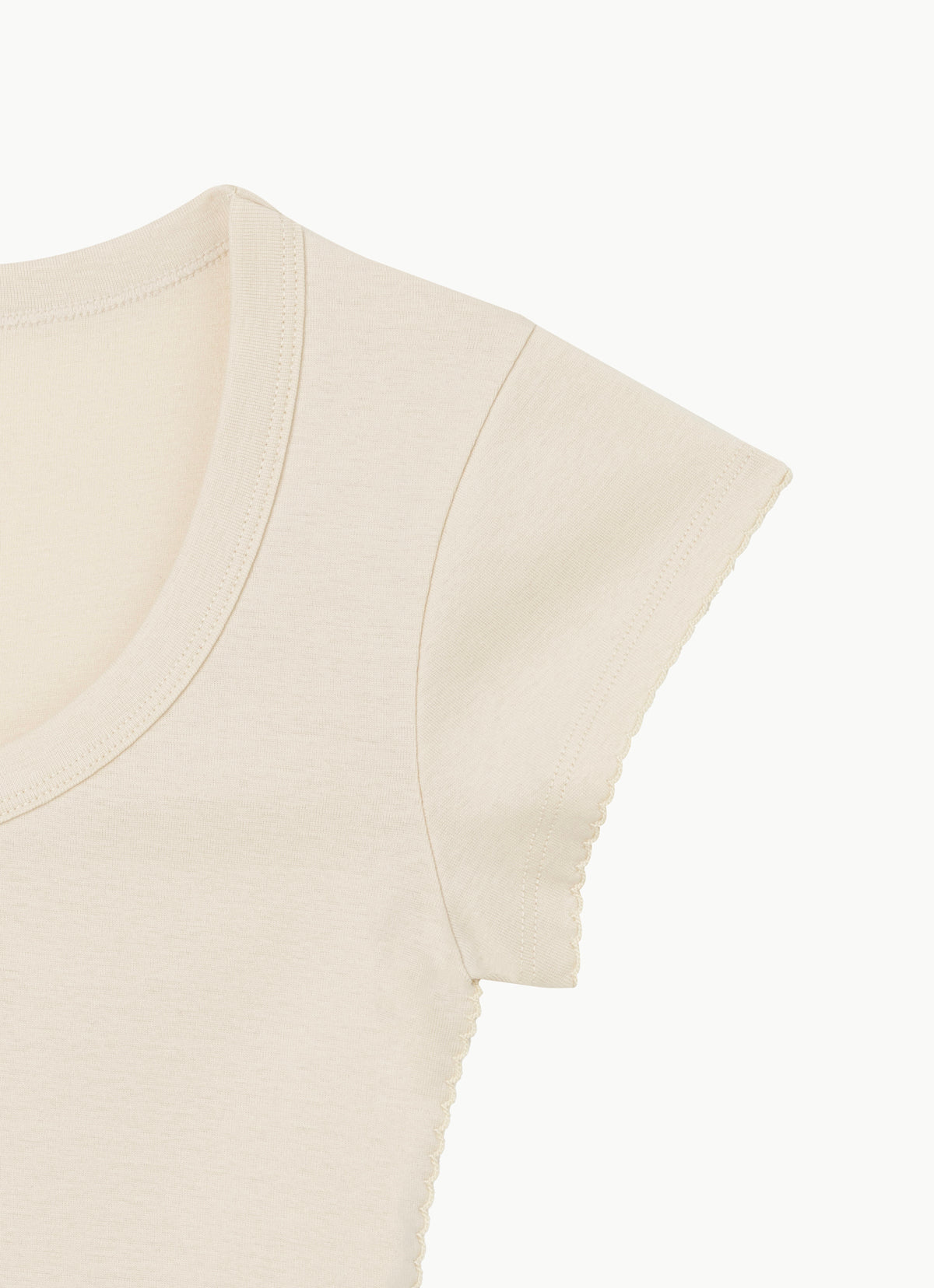 Essential scoop T_Bone White