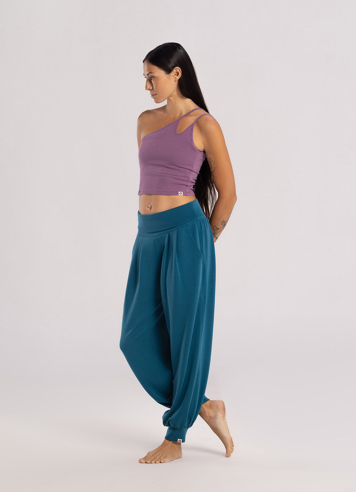 Tilt tank top_Berry Conserve