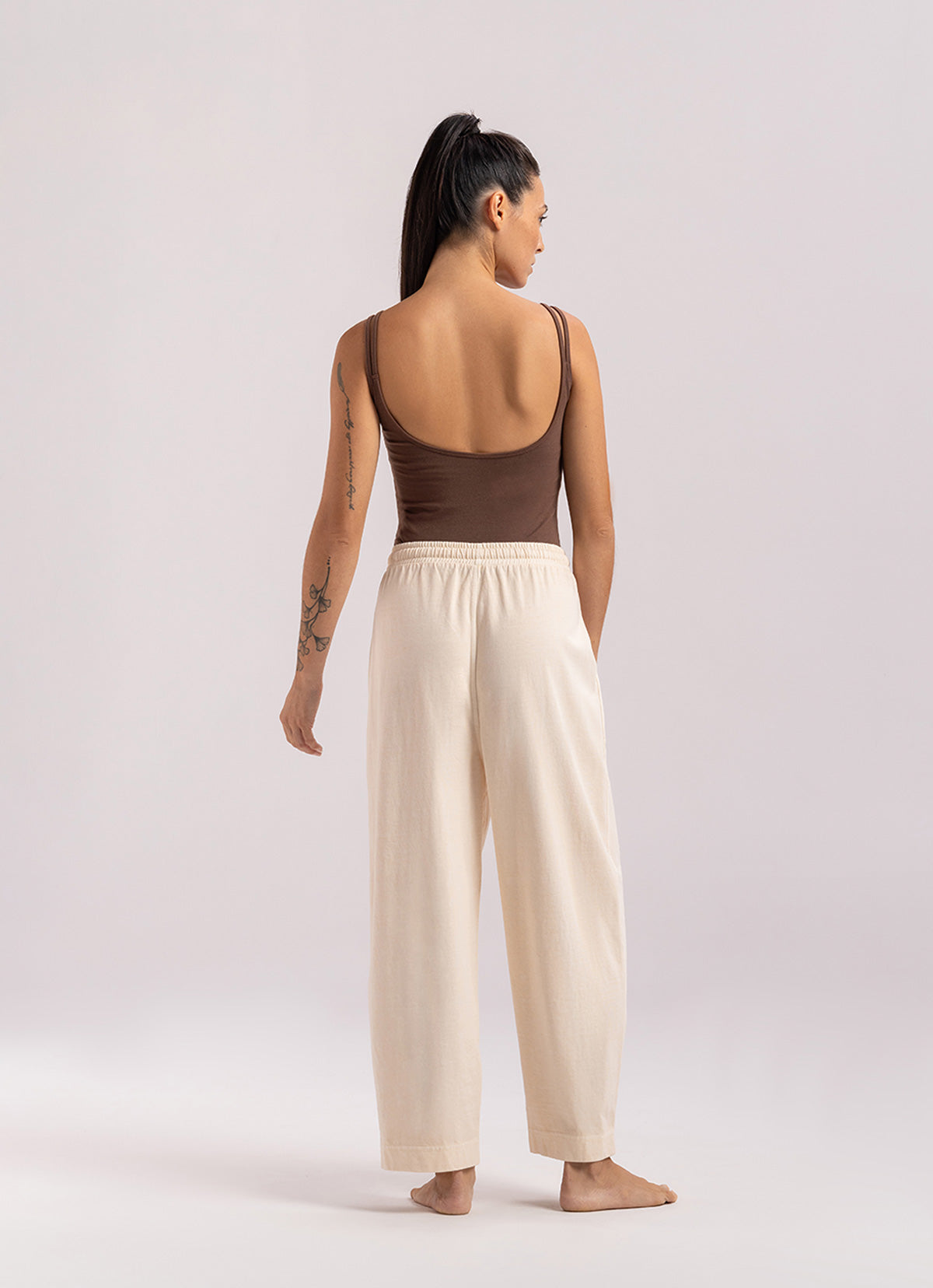 Tapered pants #2 (Unisex)_Beige