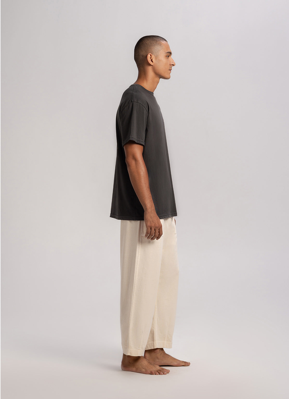 Tapered pants #2 (Unisex)_Beige