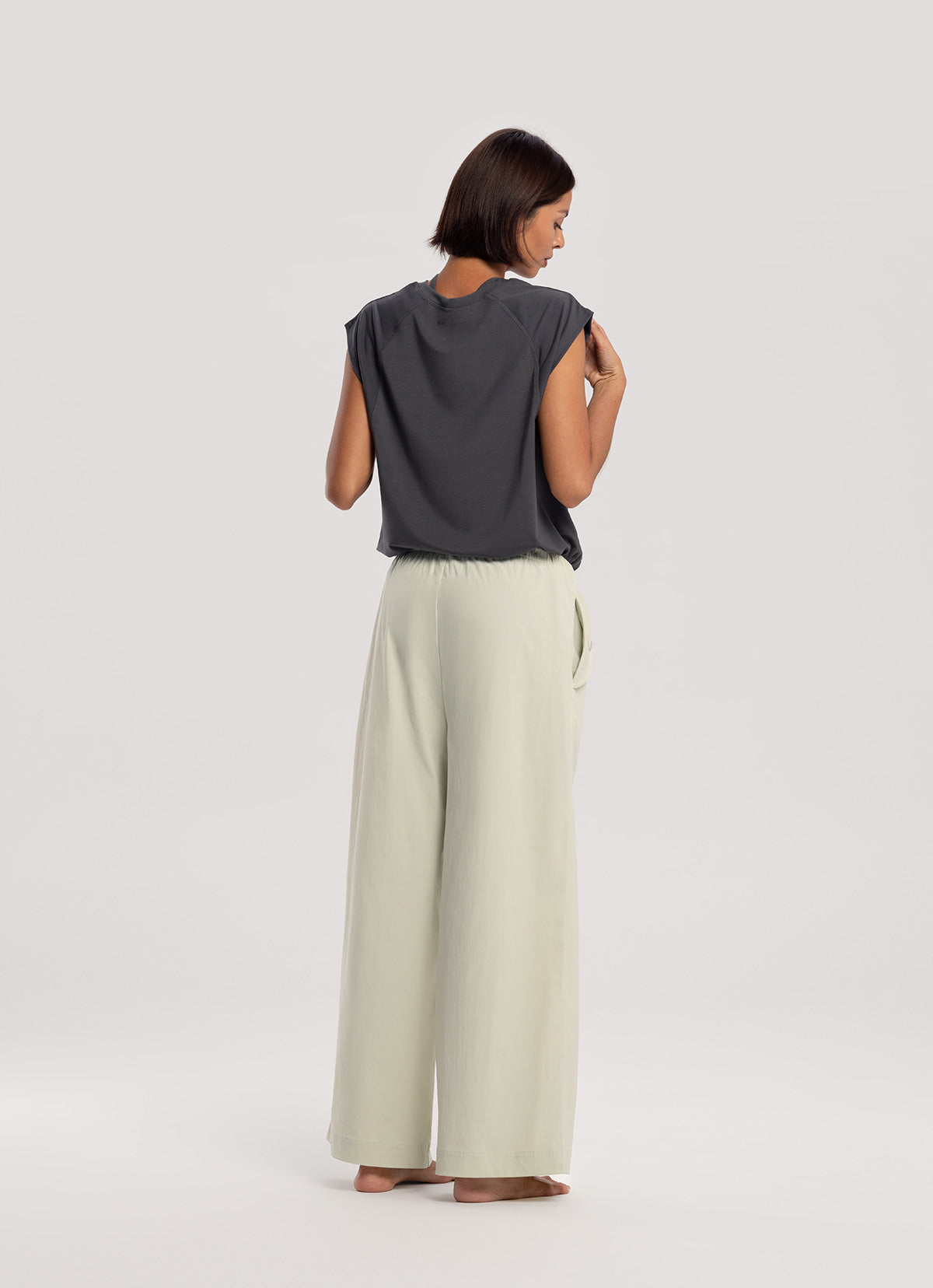 Light straight pants_Celadon Tint