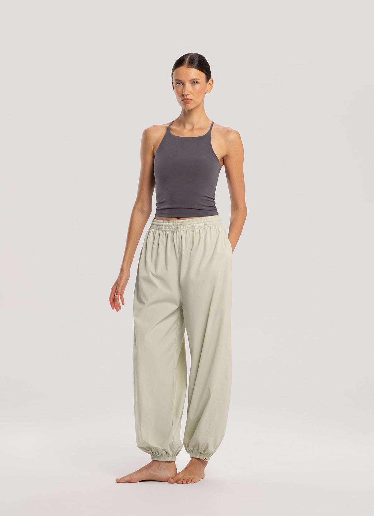 Diagonal jogger pants (Nylon ver.) (Unisex)_Celadon Tint