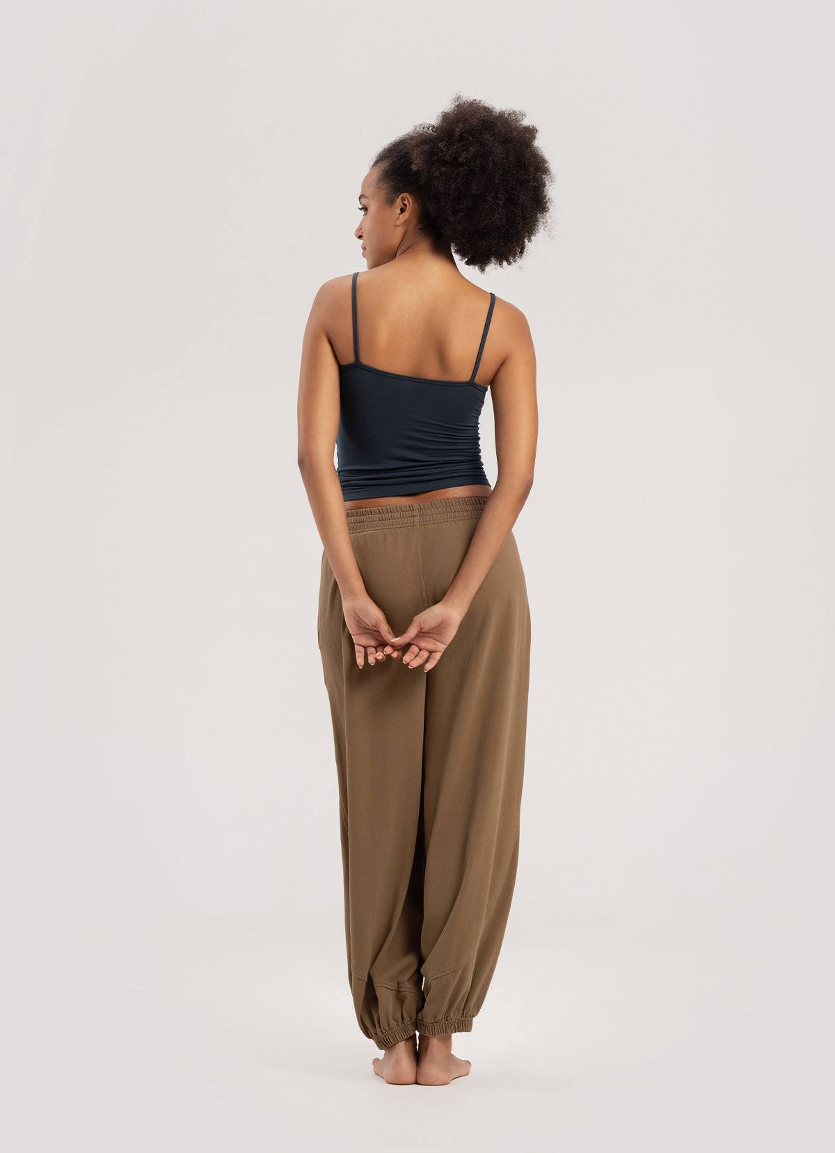 Diagonal jogger pants (Unisex)_Coca Mocha