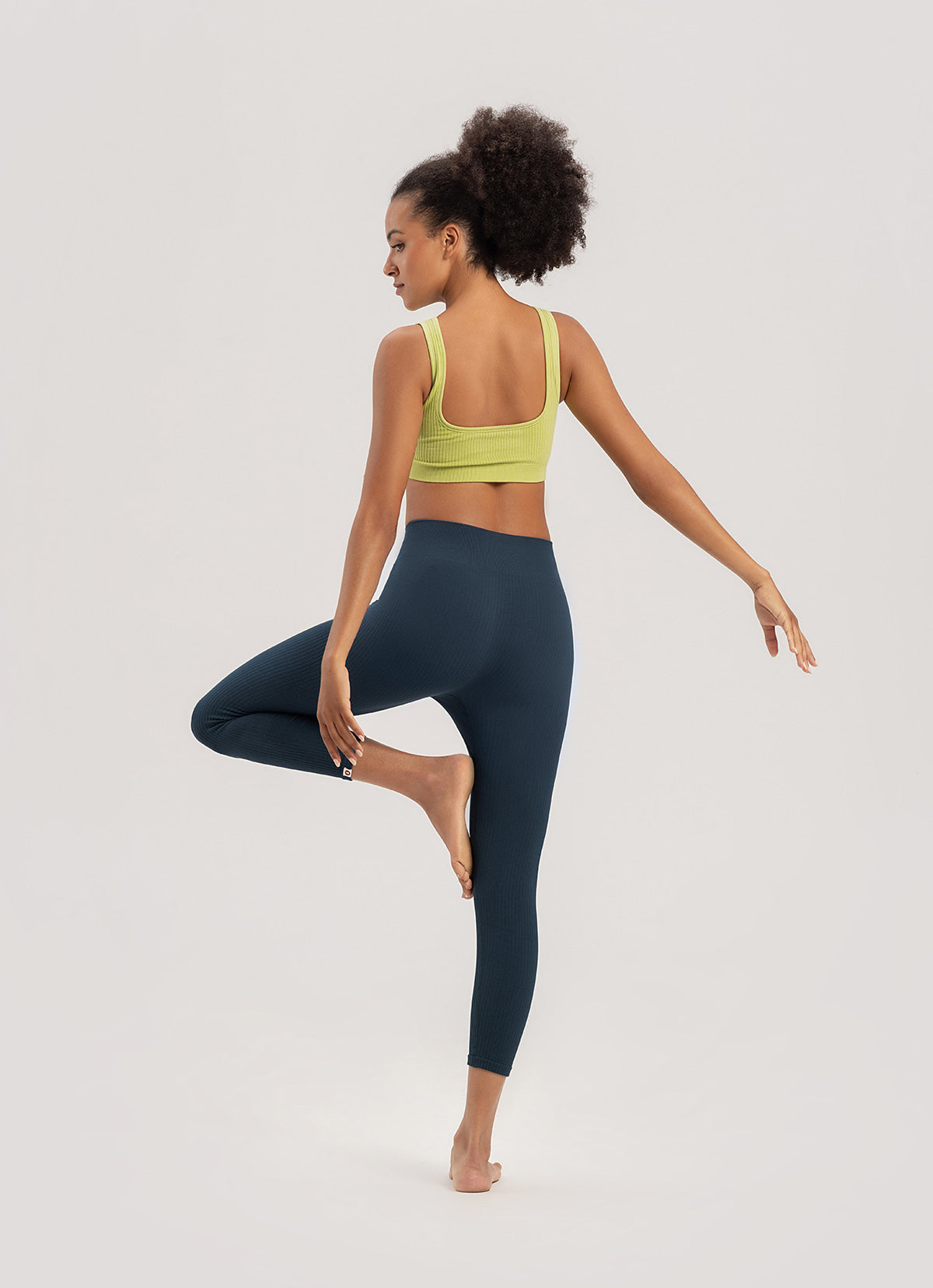 Seamless crop pants_Orion Blue