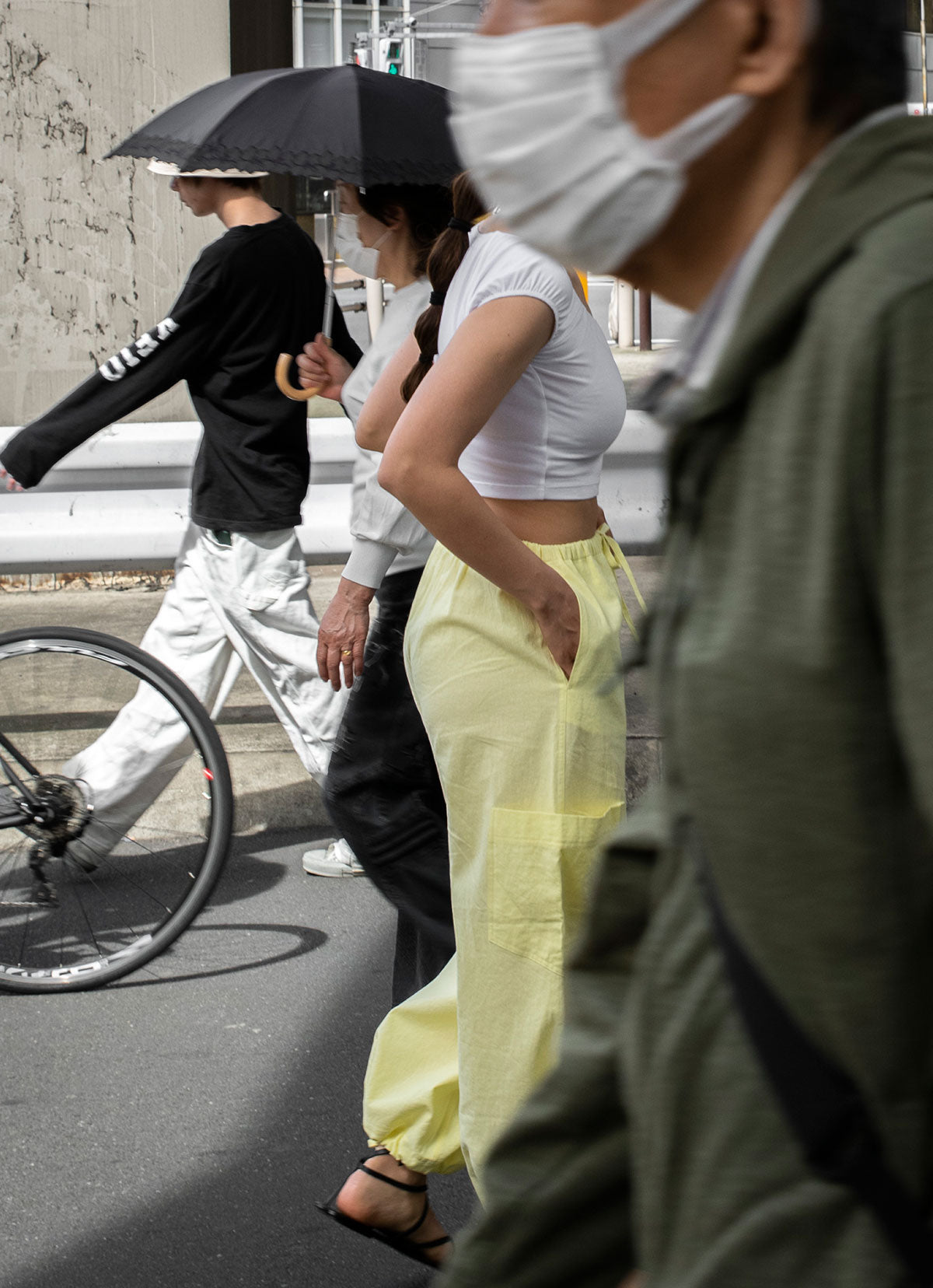 Out pocket wide pants_Lemon