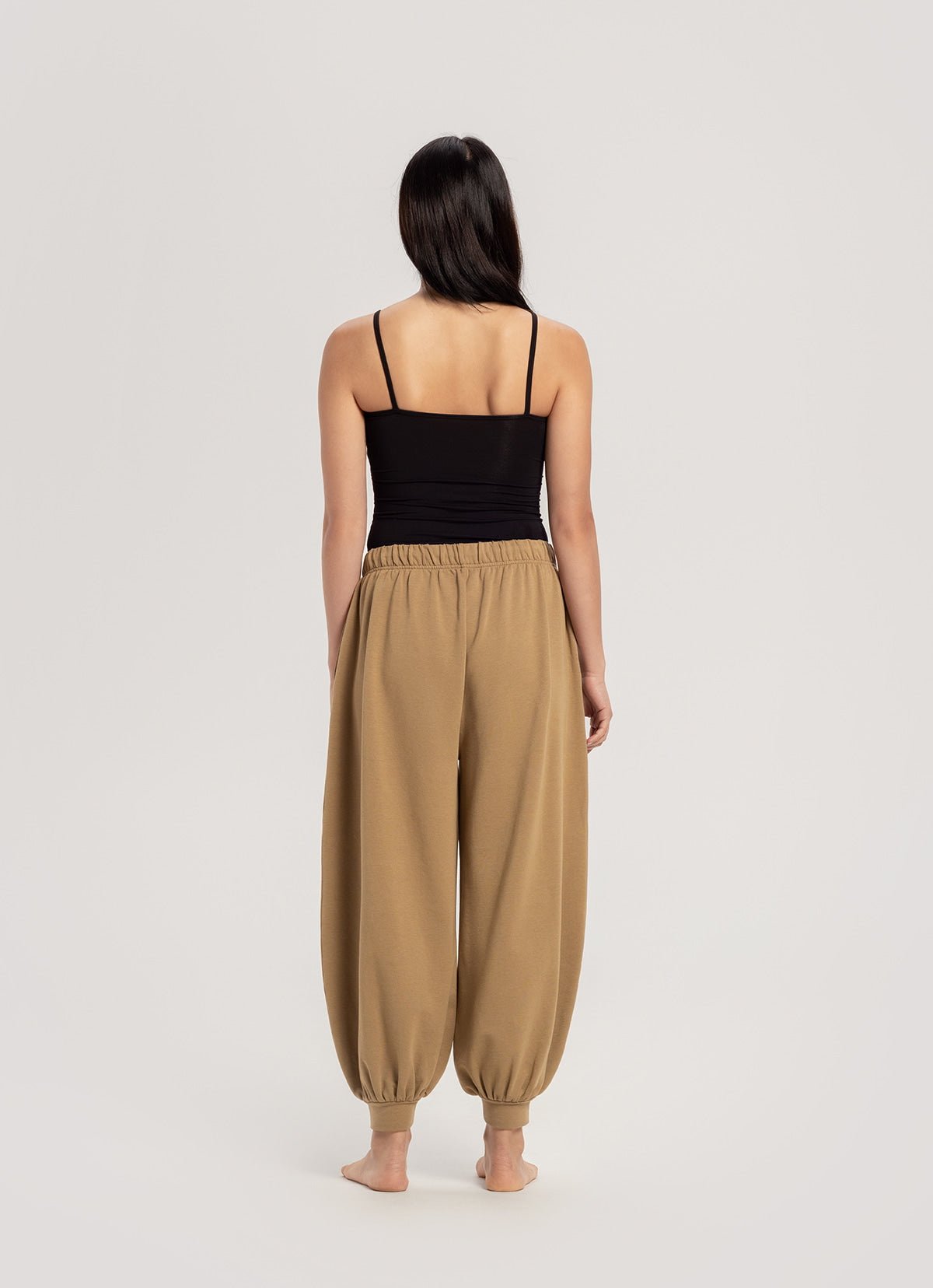 Simple volume jogger (Unisex)_Lead Gray