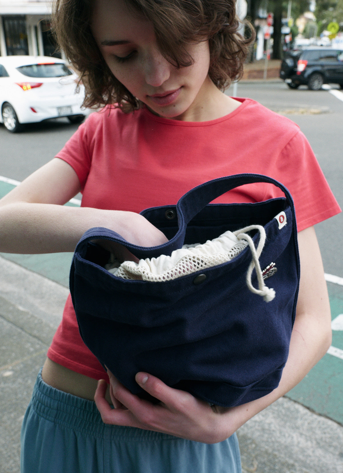 Round snap bag_Navy