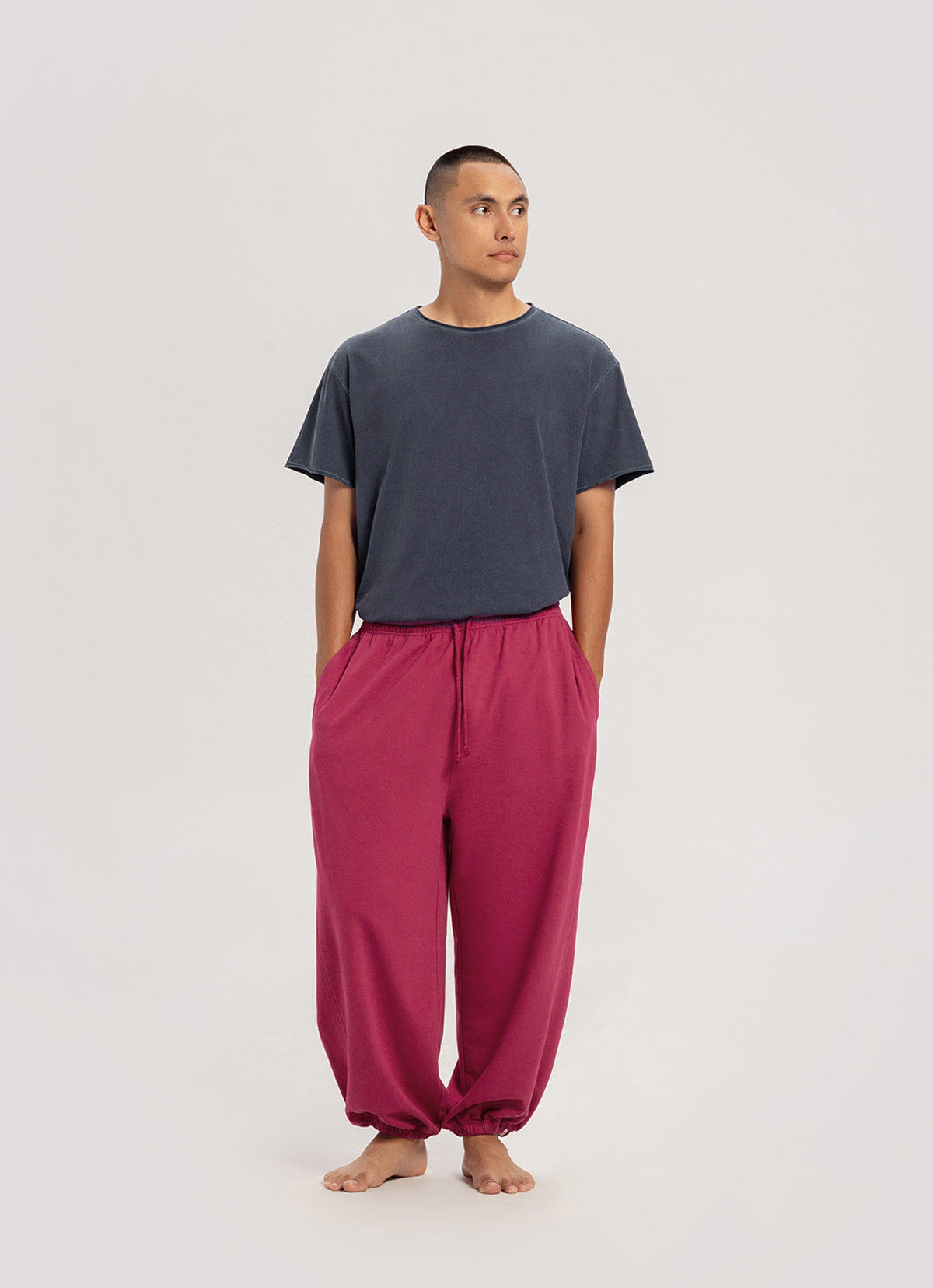 Diagonal jogger pants (Zurry ver.) (Unisex)_Red Bud