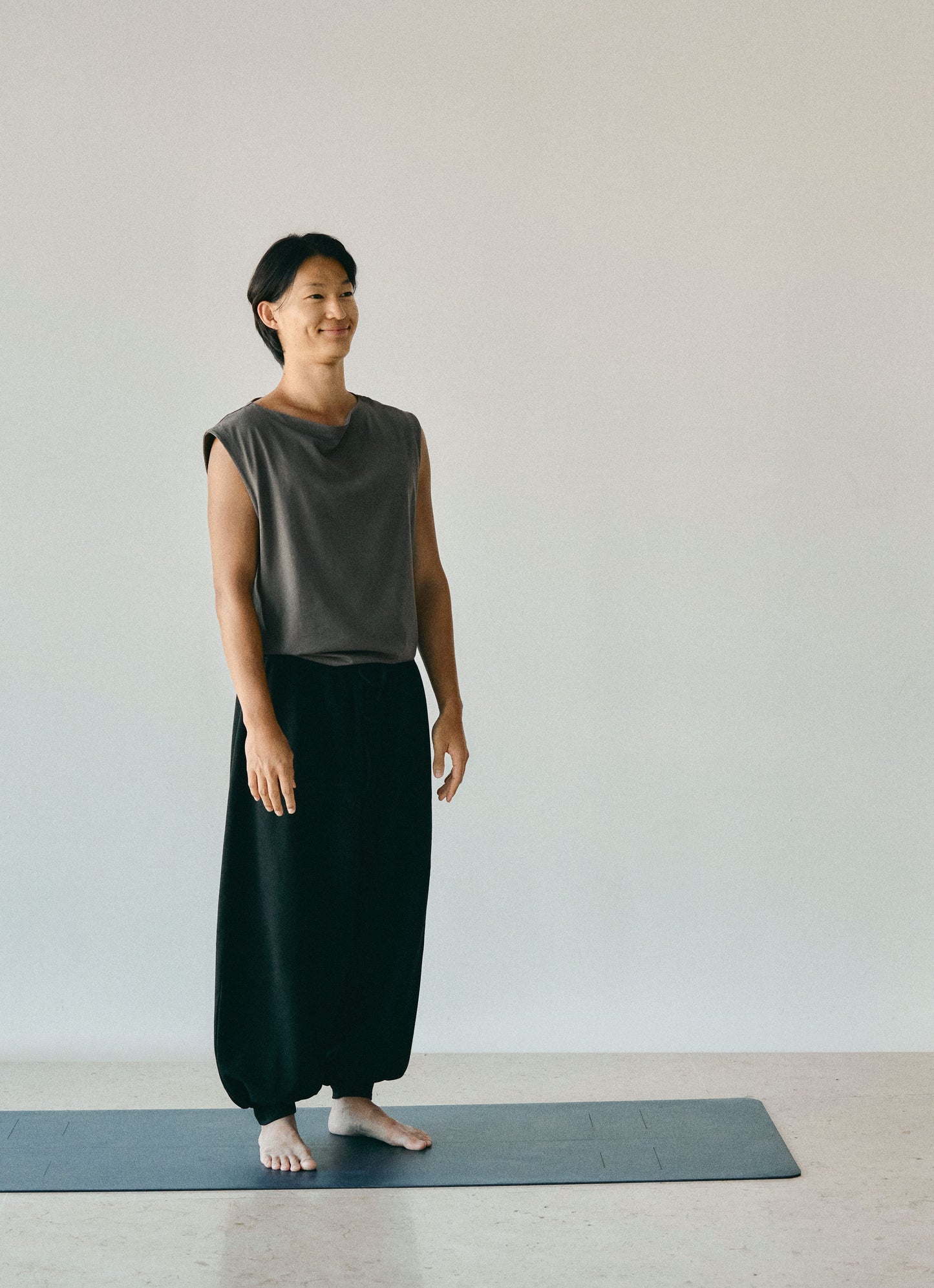 Simple volume jogger (Unisex)_Black