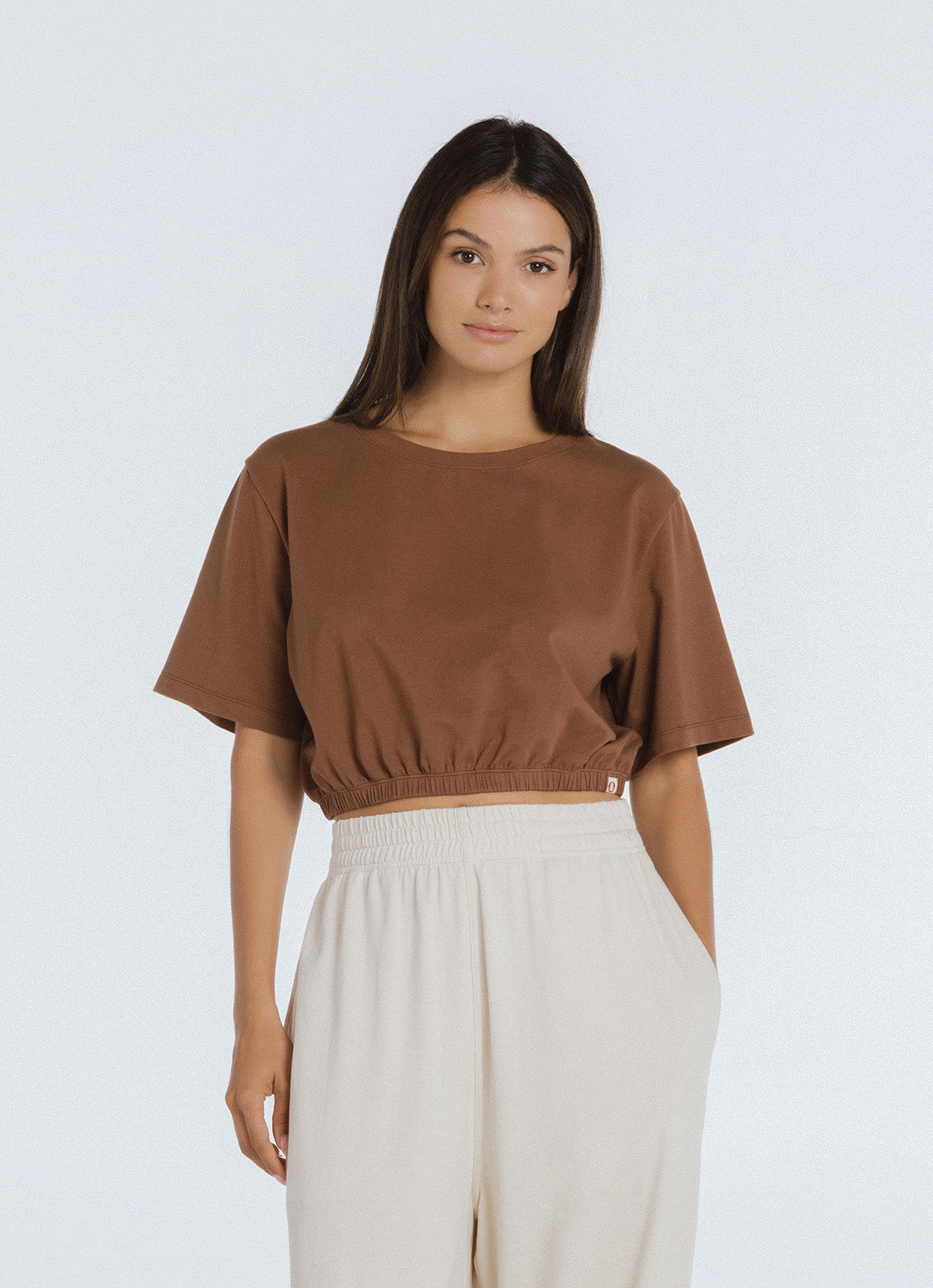 Oval keyhole short sleeve_Brown