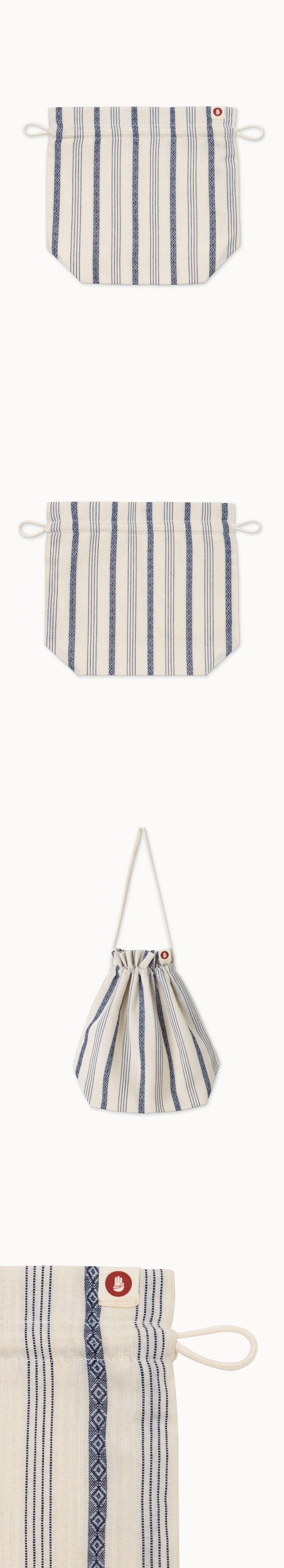 BM small pouch #2_Navy Multi