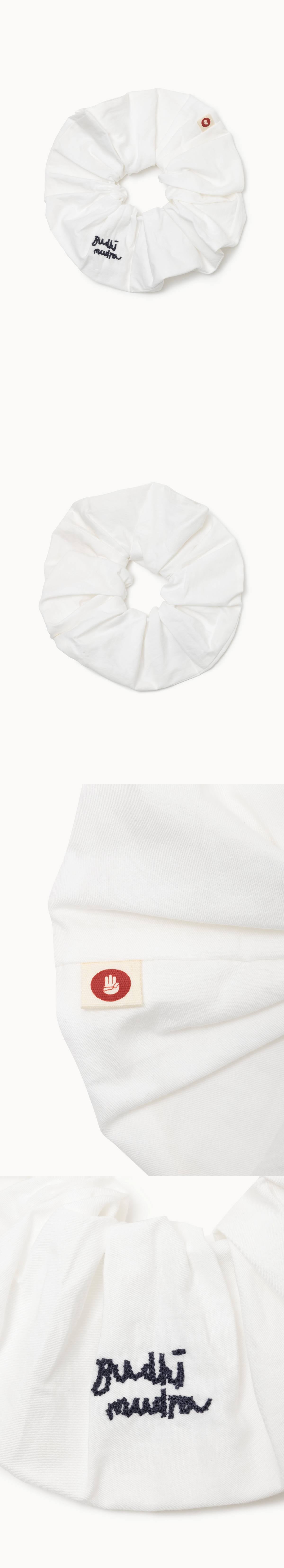 BM wide scrunchie #2_White