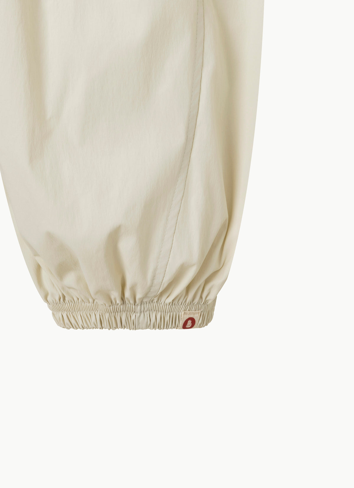 Diagonal jogger pants (Nylon ver.)_Bone White
