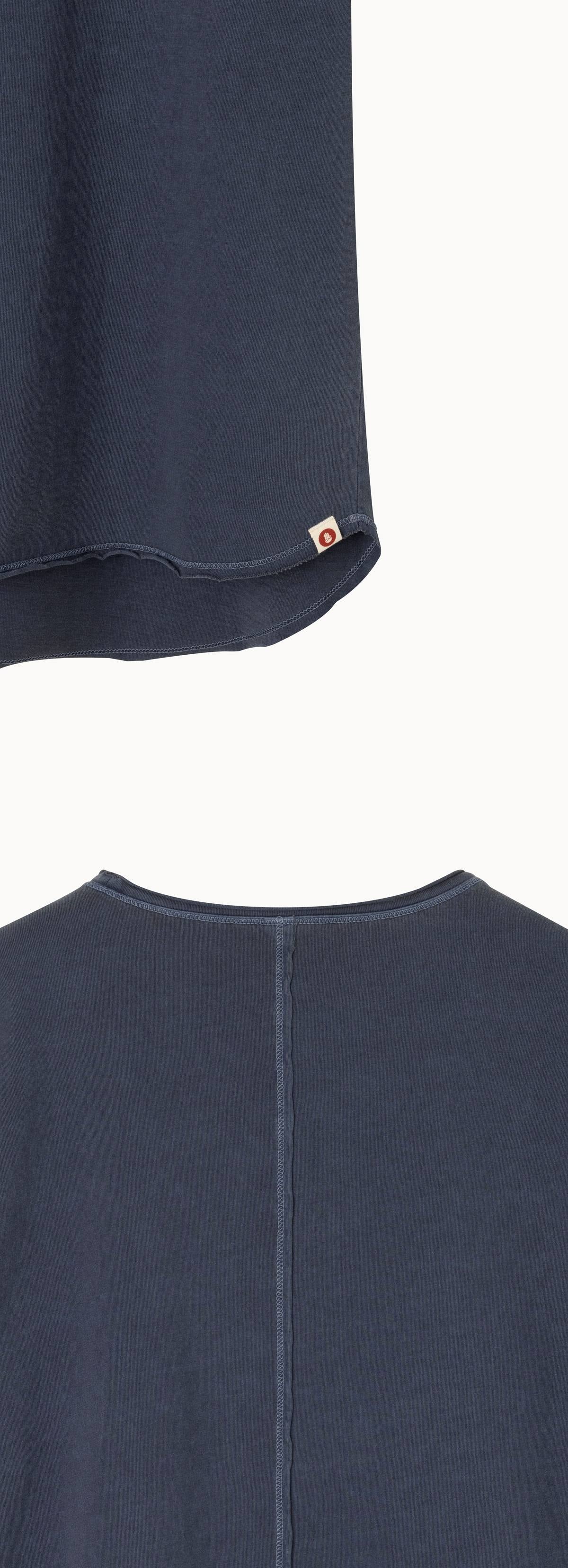 Kain short sleeve (Unisex)_Ocean Cavern