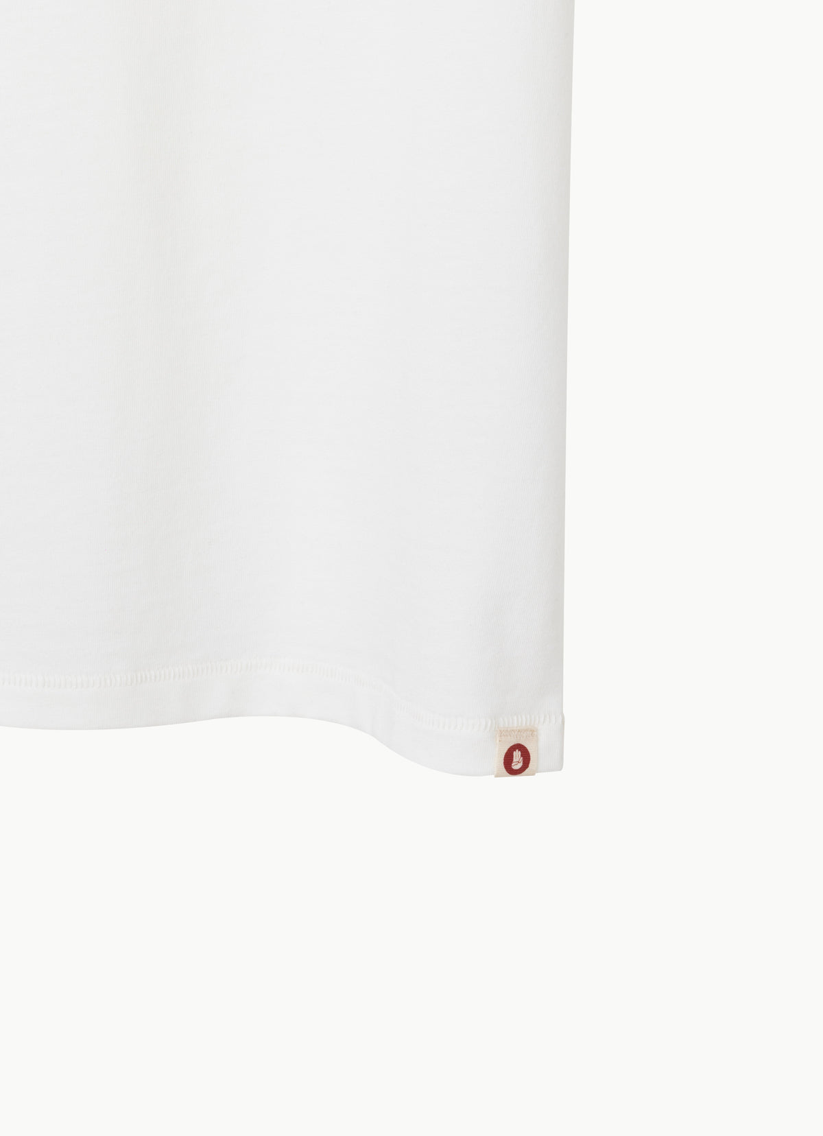 Surya lettering T (Unisex)_Star White