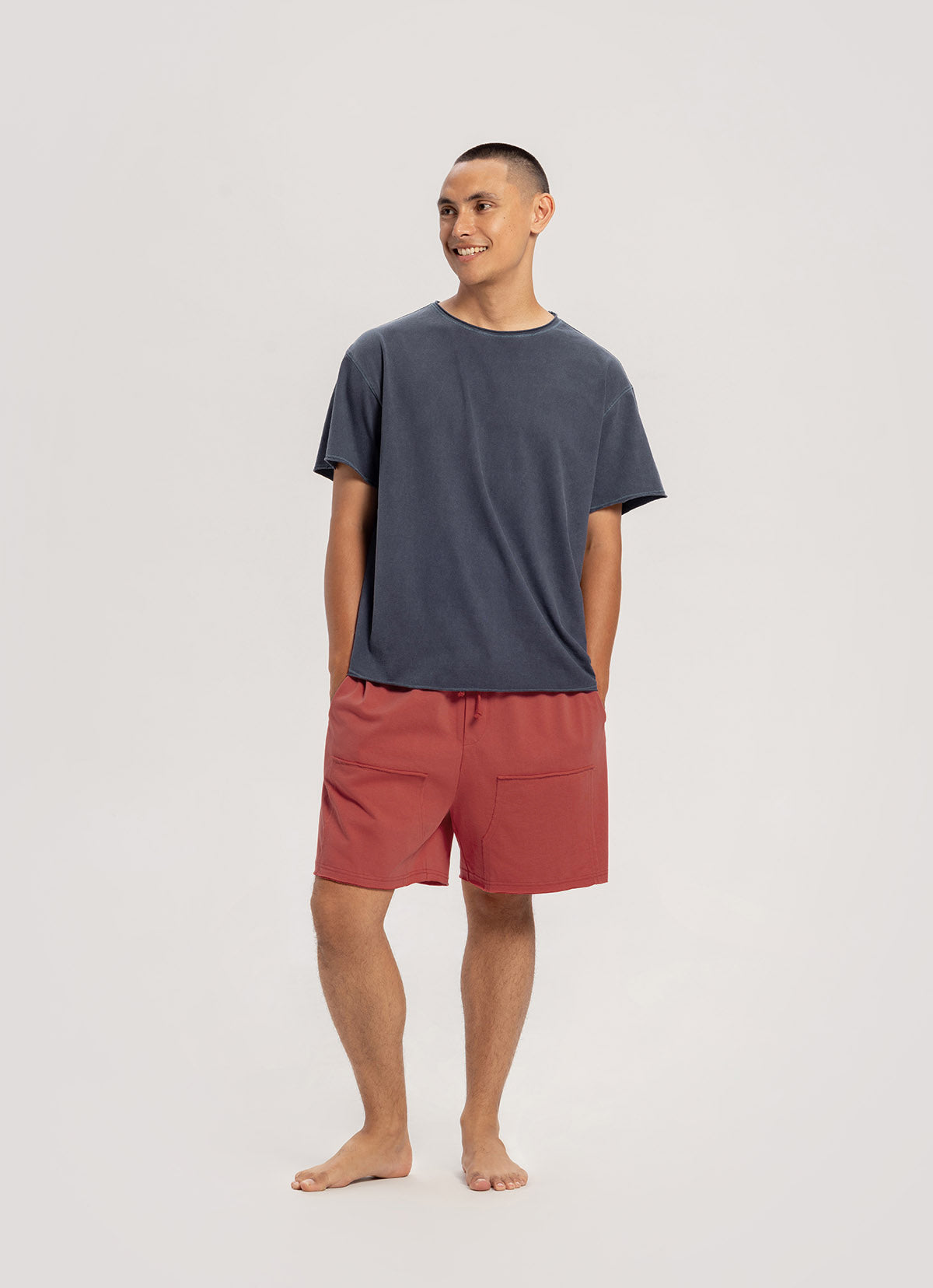 Out pocket shorts (For Men)_Cranberry