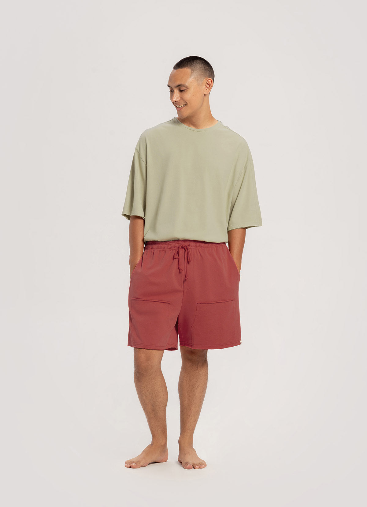 Out pocket shorts (For Men)_Cranberry