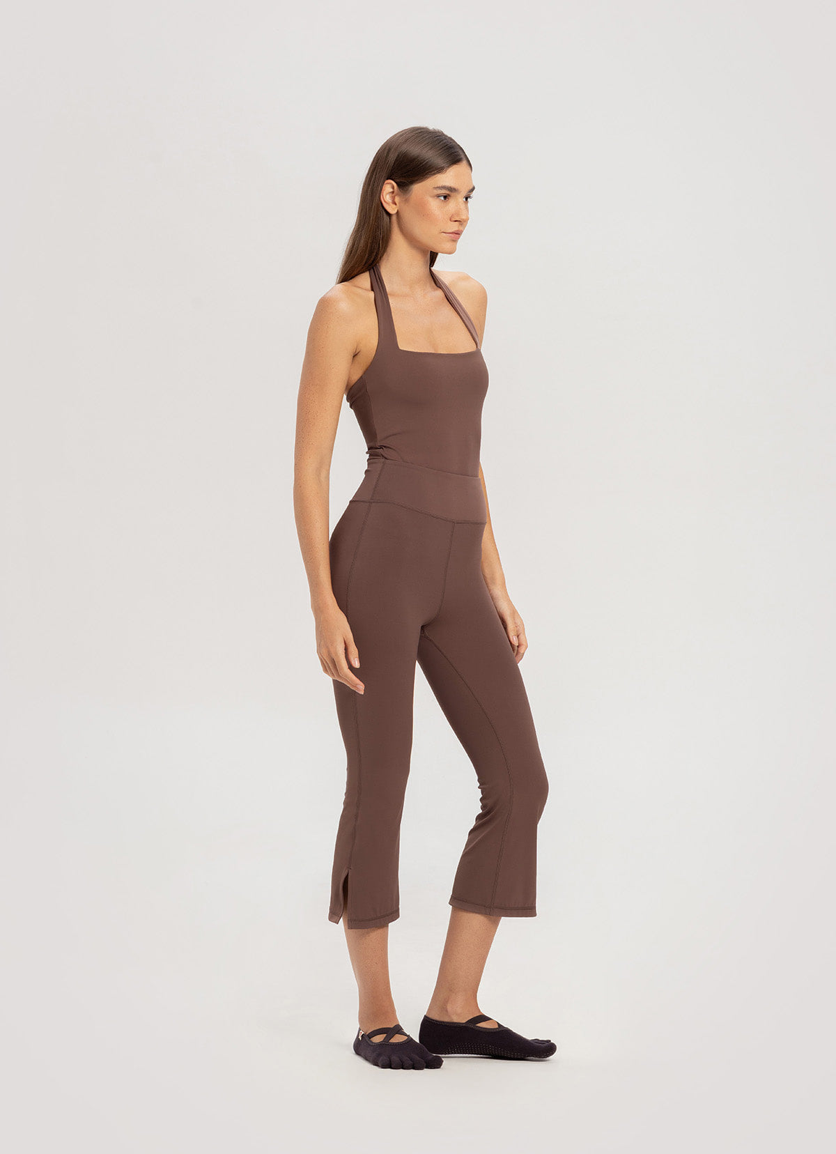 [Movement Line] Capri slit pants_Peppercorn