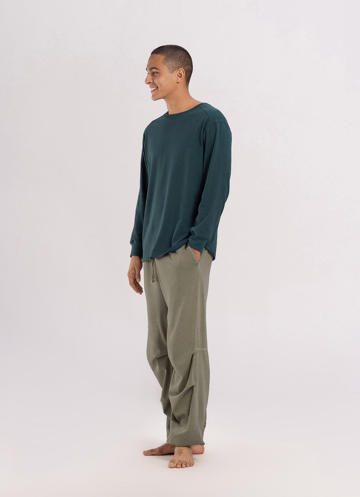 Double tuck pants (Unisex)_Grey Khaki