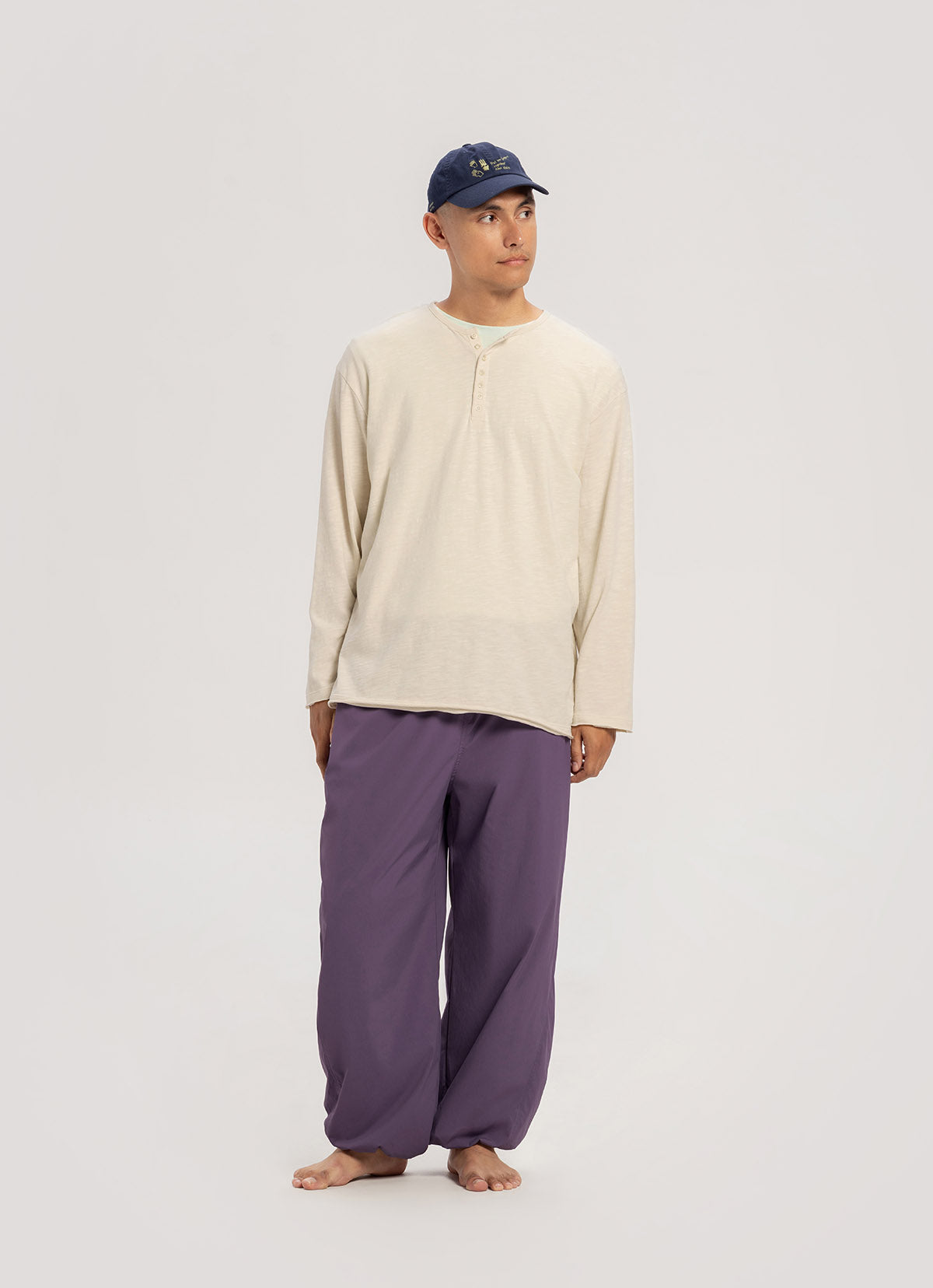 Diagonal jogger pants (Nylon ver.)_Grape Compote