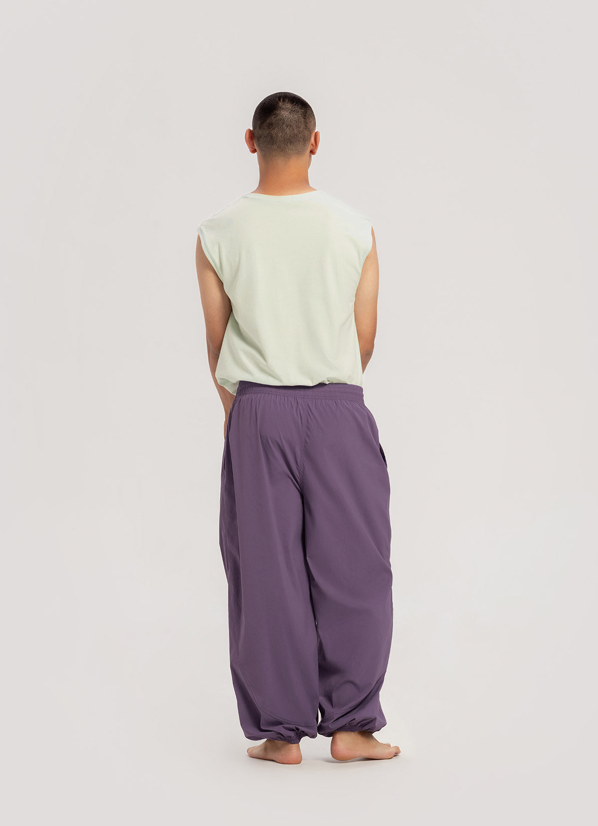 Diagonal jogger pants (Nylon ver.)_Grape Compote