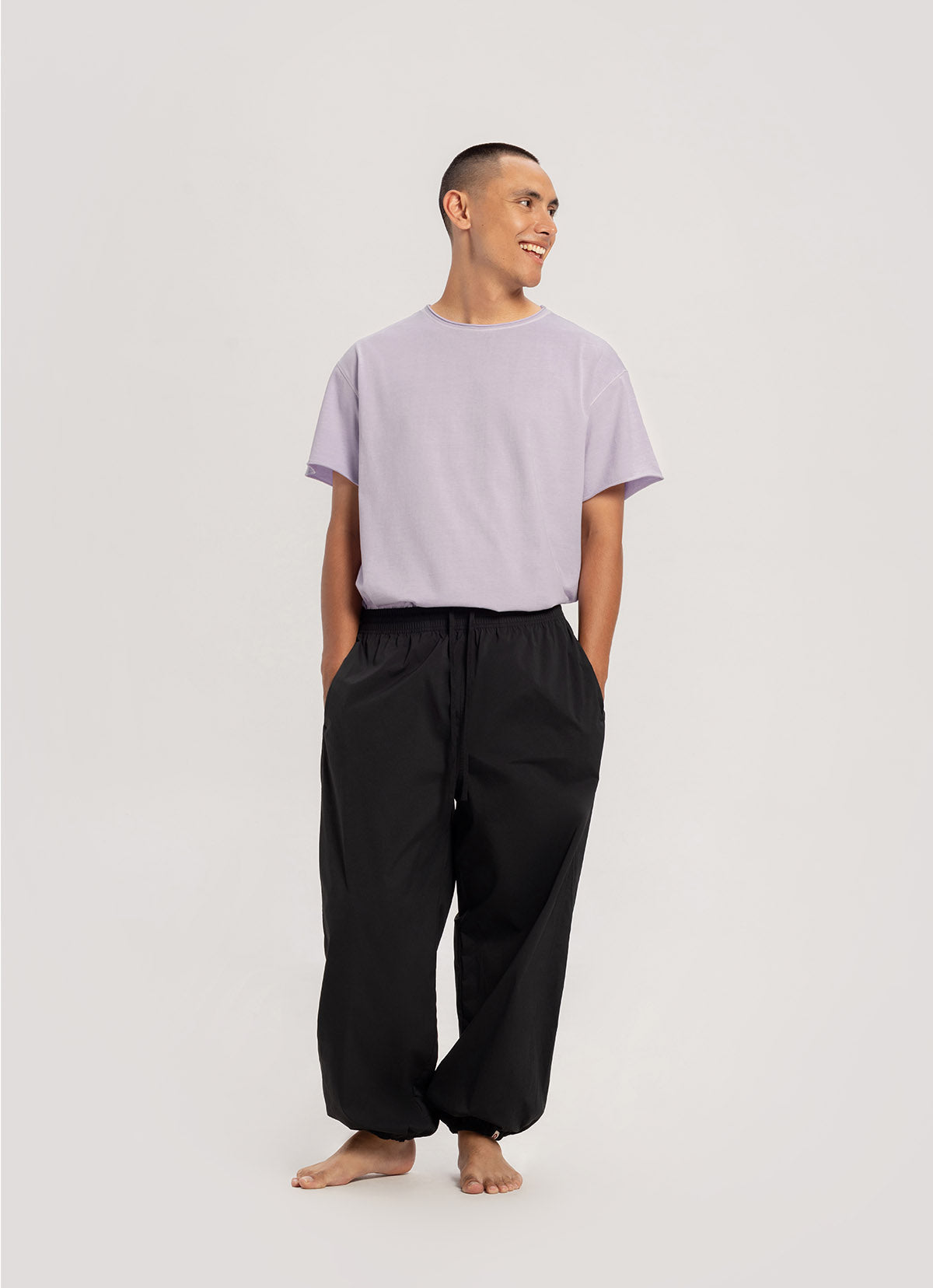 Diagonal jogger pants (Nylon ver.)_Black