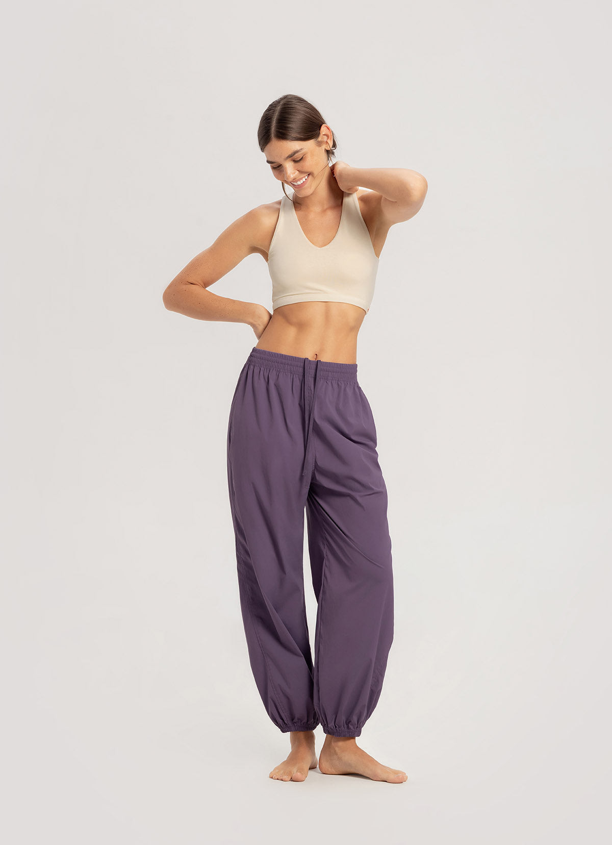 Diagonal jogger pants (Nylon ver.)_Grape Compote