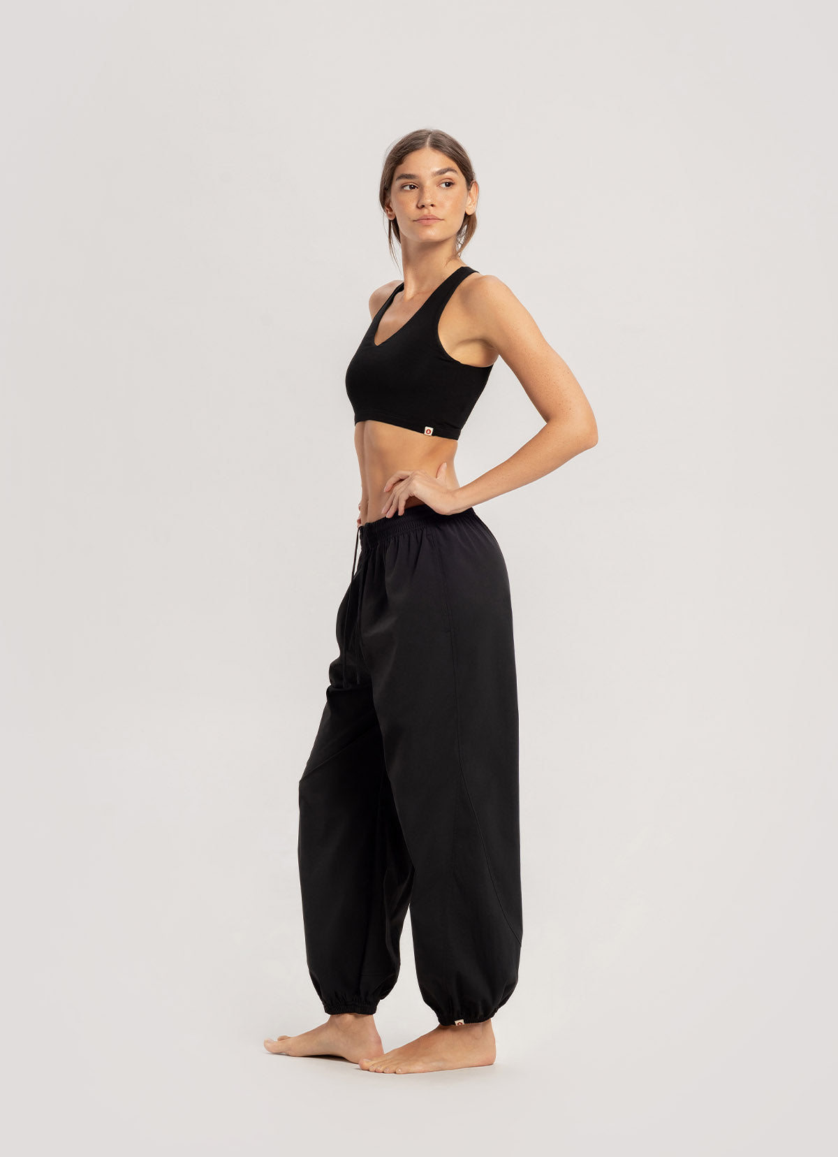 Diagonal jogger pants (Nylon ver.)_Black