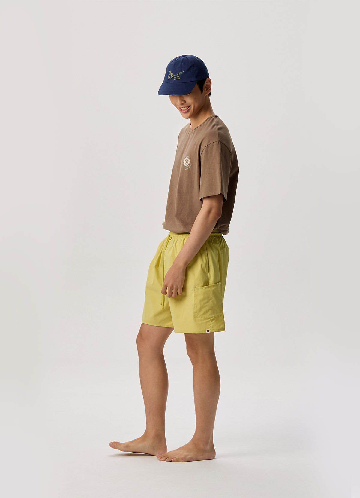 Pocket wide shorts (Unisex)_Muted Lime