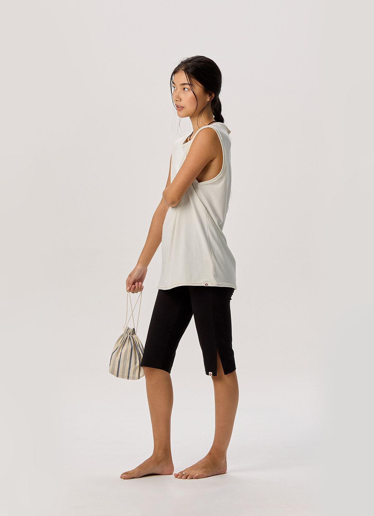 V slit sleeveless (Unisex)_Star White