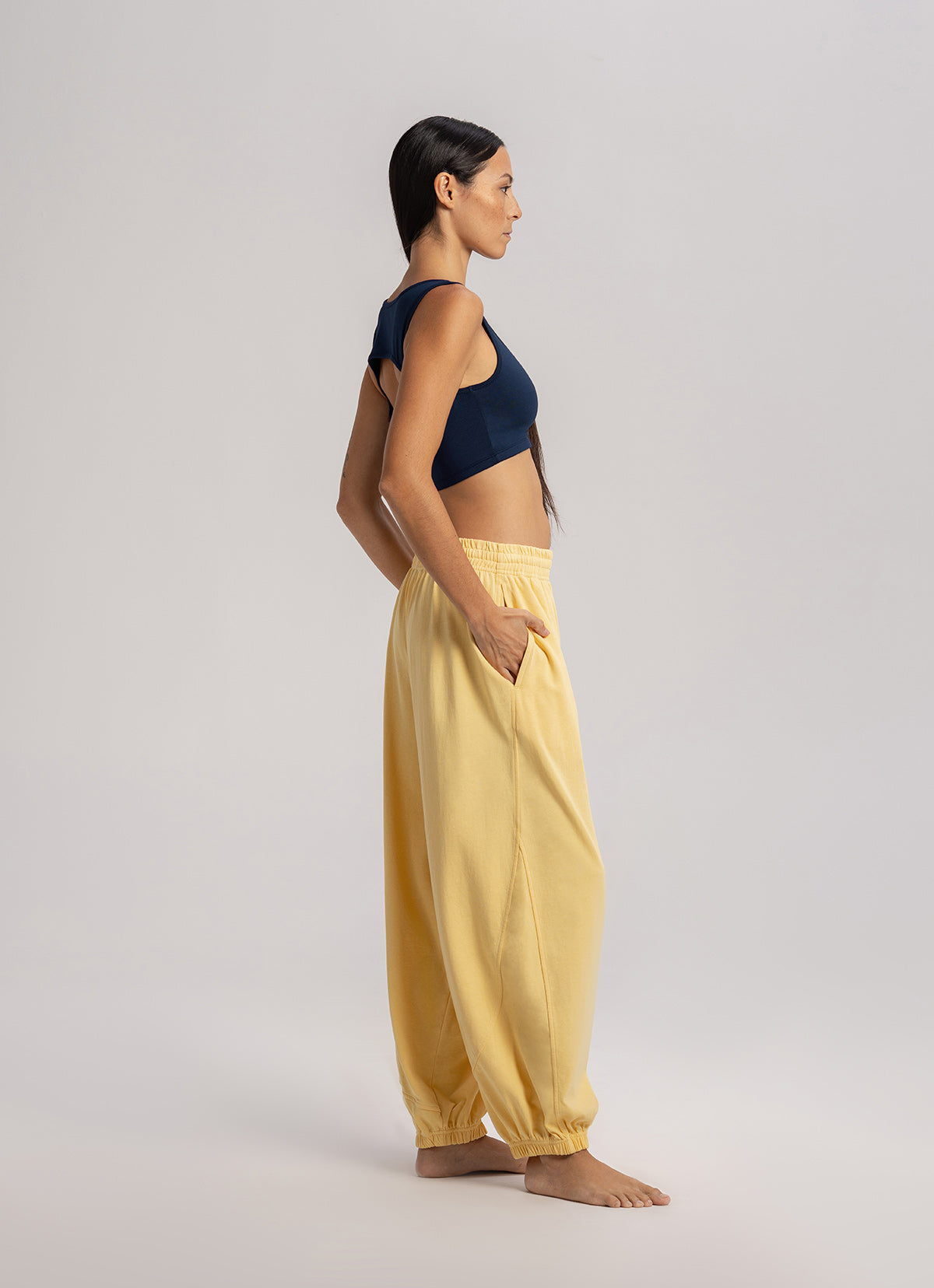 Diagonal jogger pants_Yellow