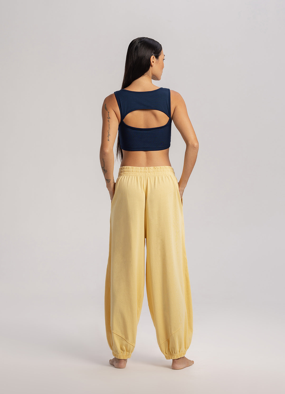 Diagonal jogger pants_Yellow