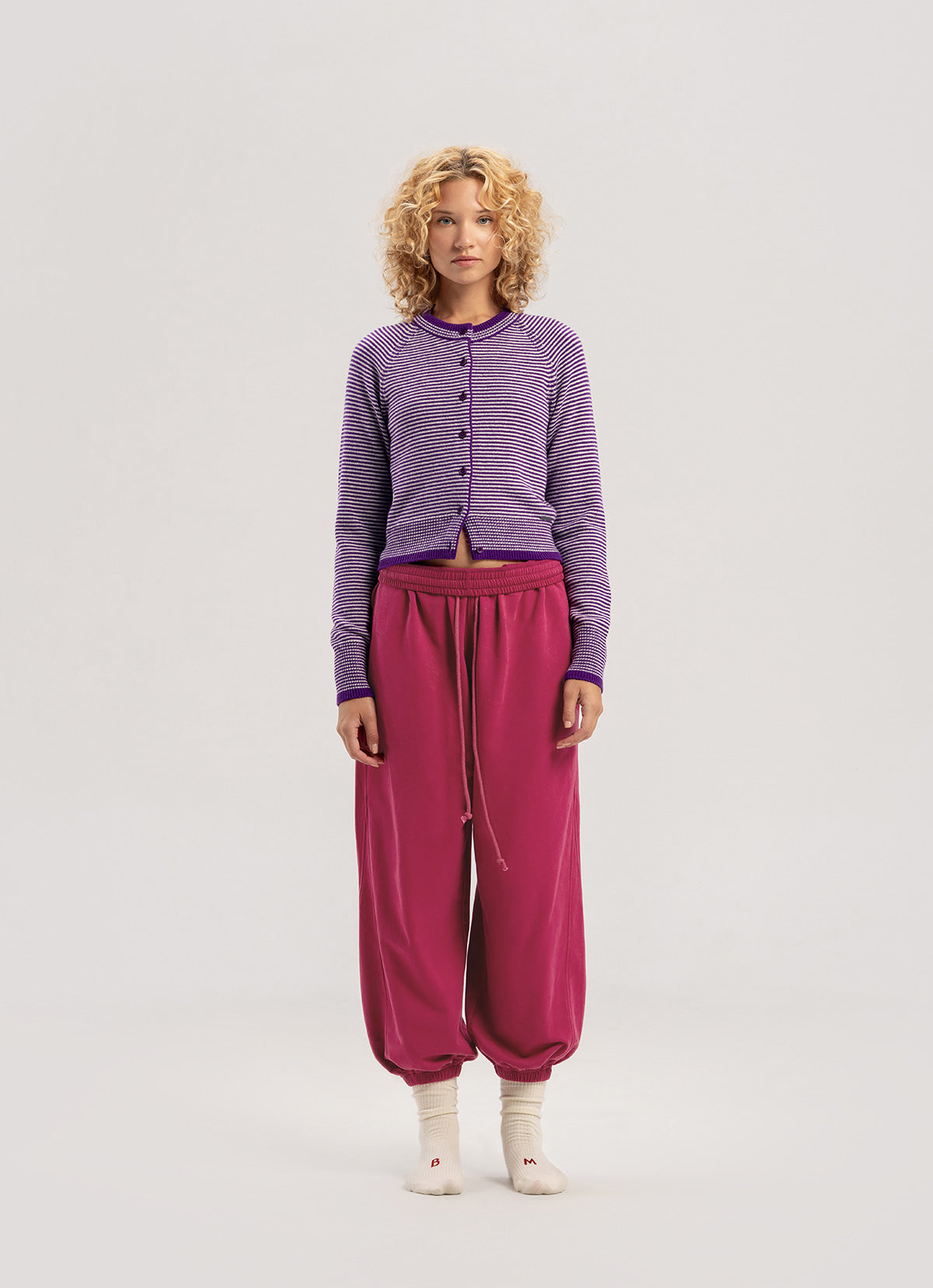 Diagonal jogger pants (Zurry ver.) (Unisex)_Red Bud