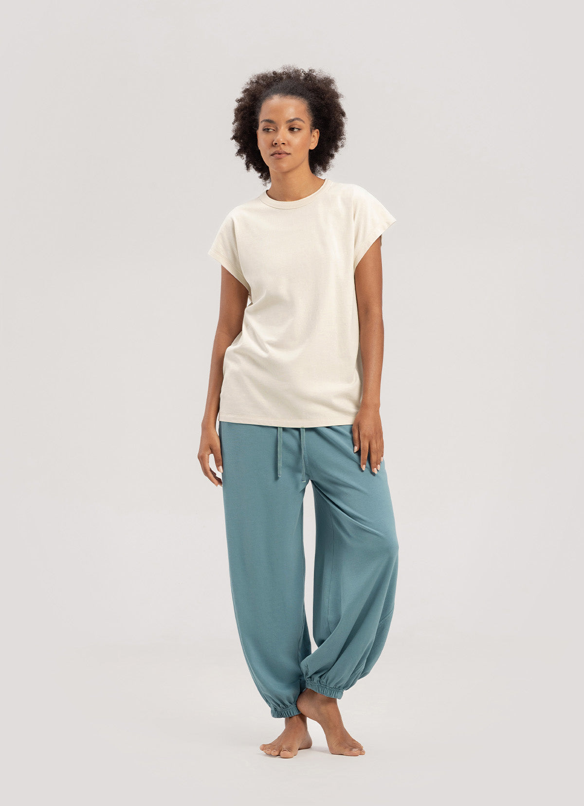 Diagonal jogger pants (Unisex)_Smoke Blue