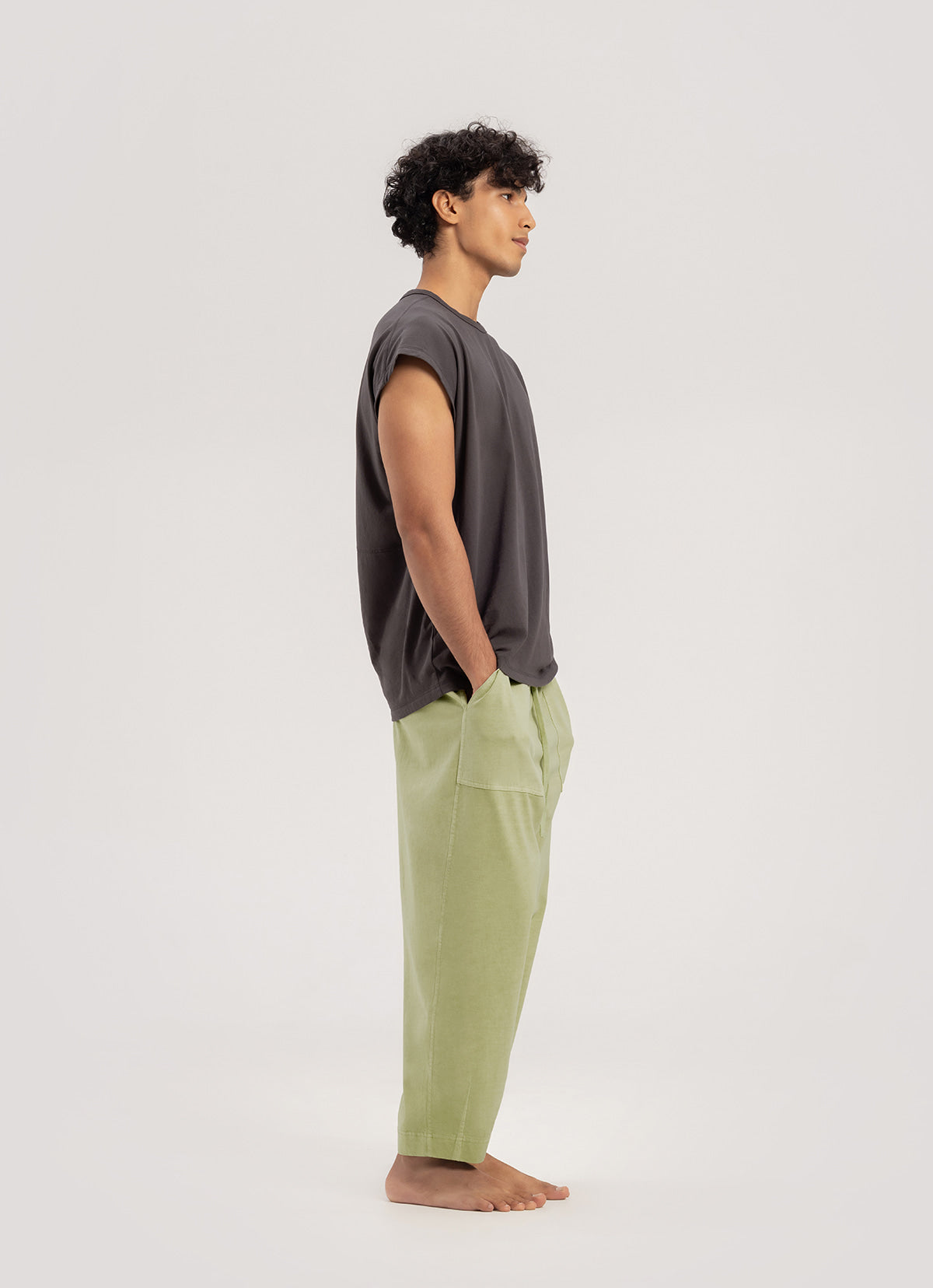 Tapered pants #2 (Unisex)_Nile