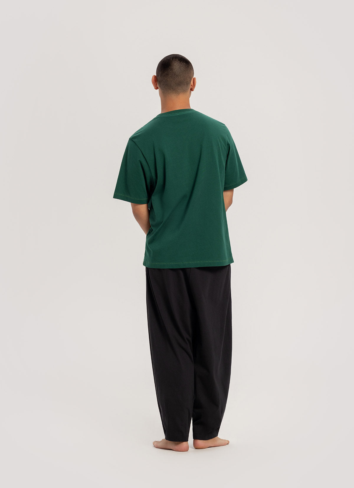Tuck volume pants (Unisex)_Black
