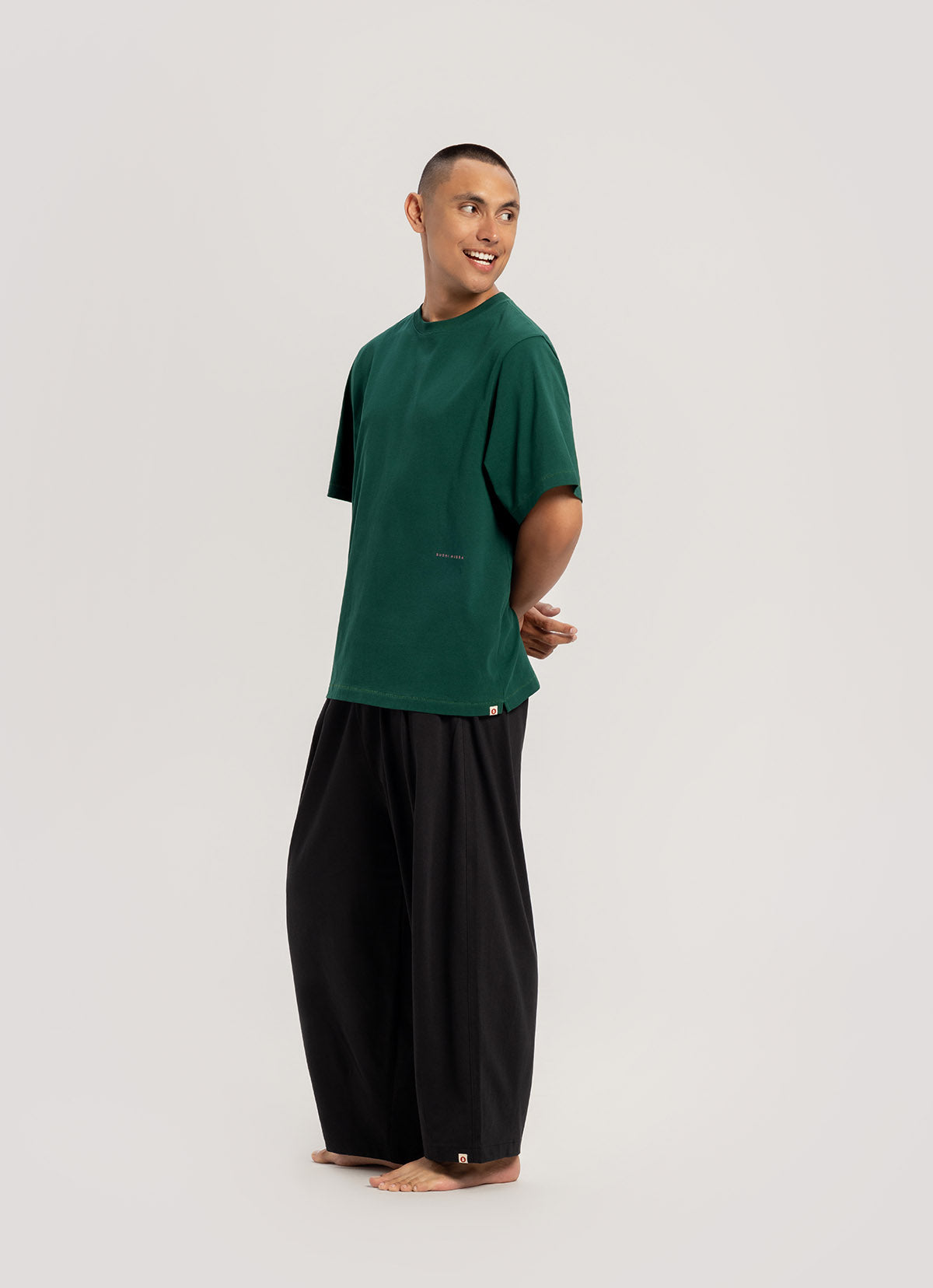 Tuck volume pants (Unisex)_Black