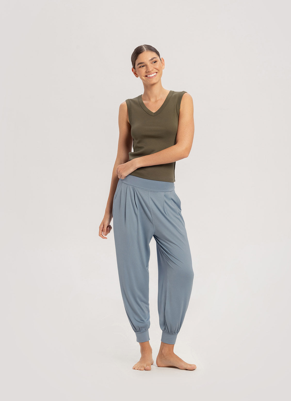 ヨガ・ピラティス budhi mudra Fortune pants (Light ver.) Fortune pants – BUDHI MUDRA GLOBAL