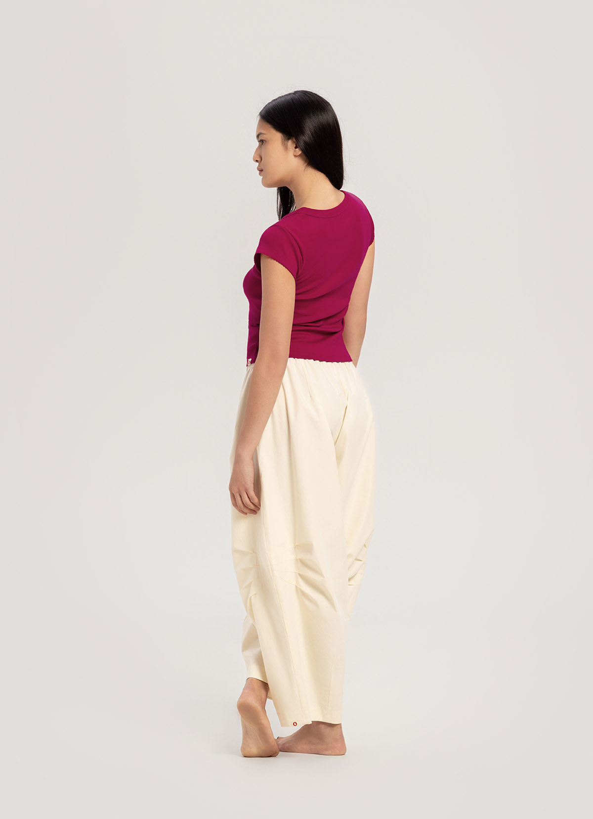 Essential scoop T_Persian Red