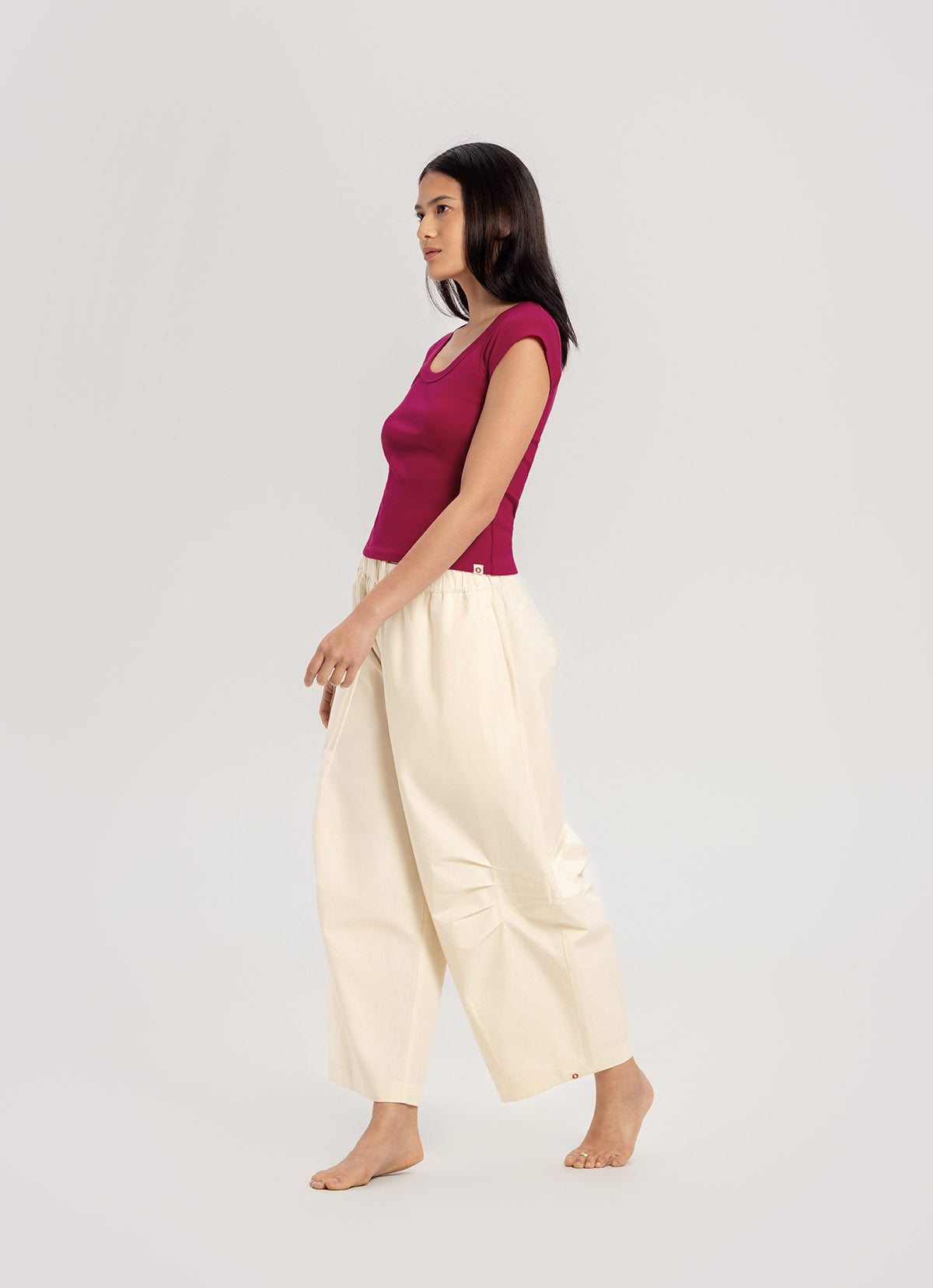 Essential scoop T_Persian Red