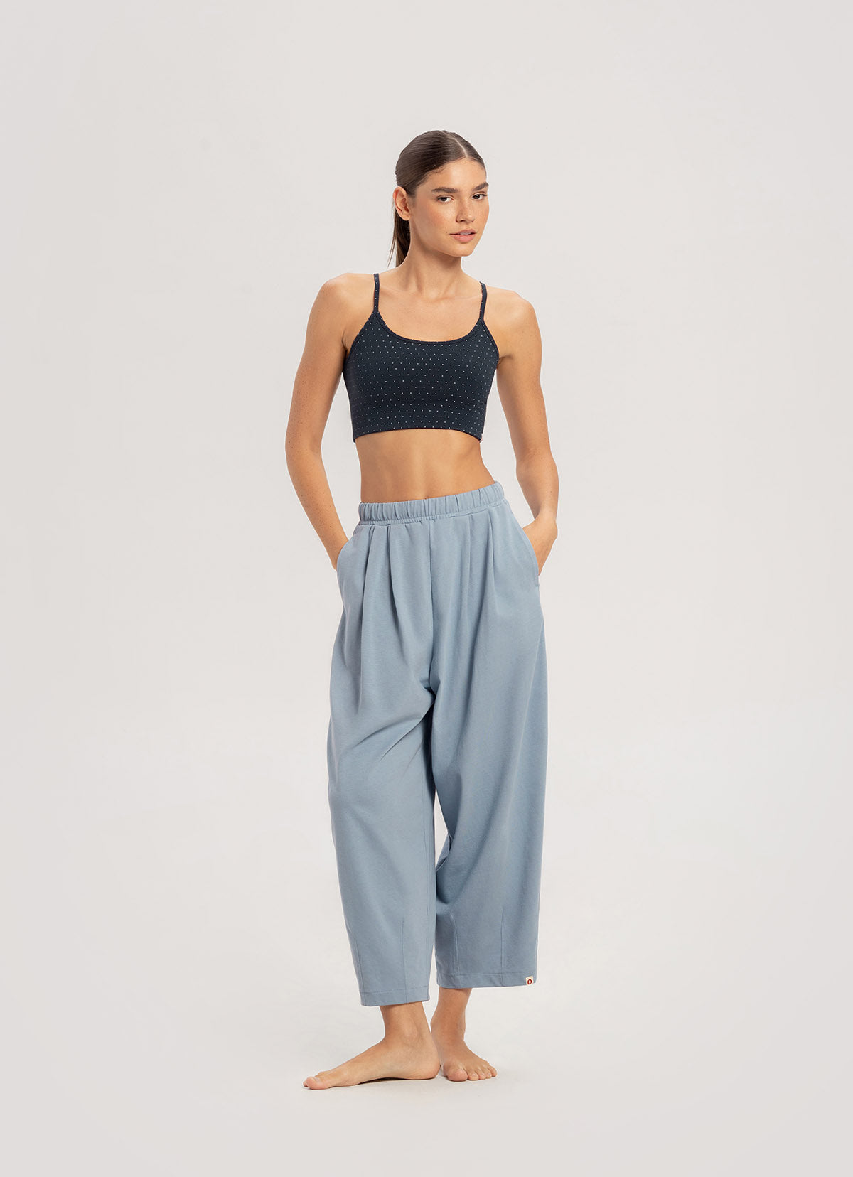 Tuck volume pants (Unisex)_Faded Denim