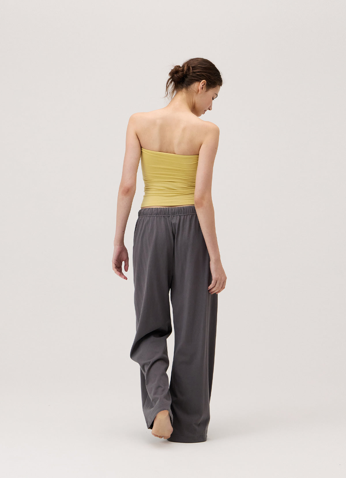 Pleats tube top (Rayon ver.)_Leek Green