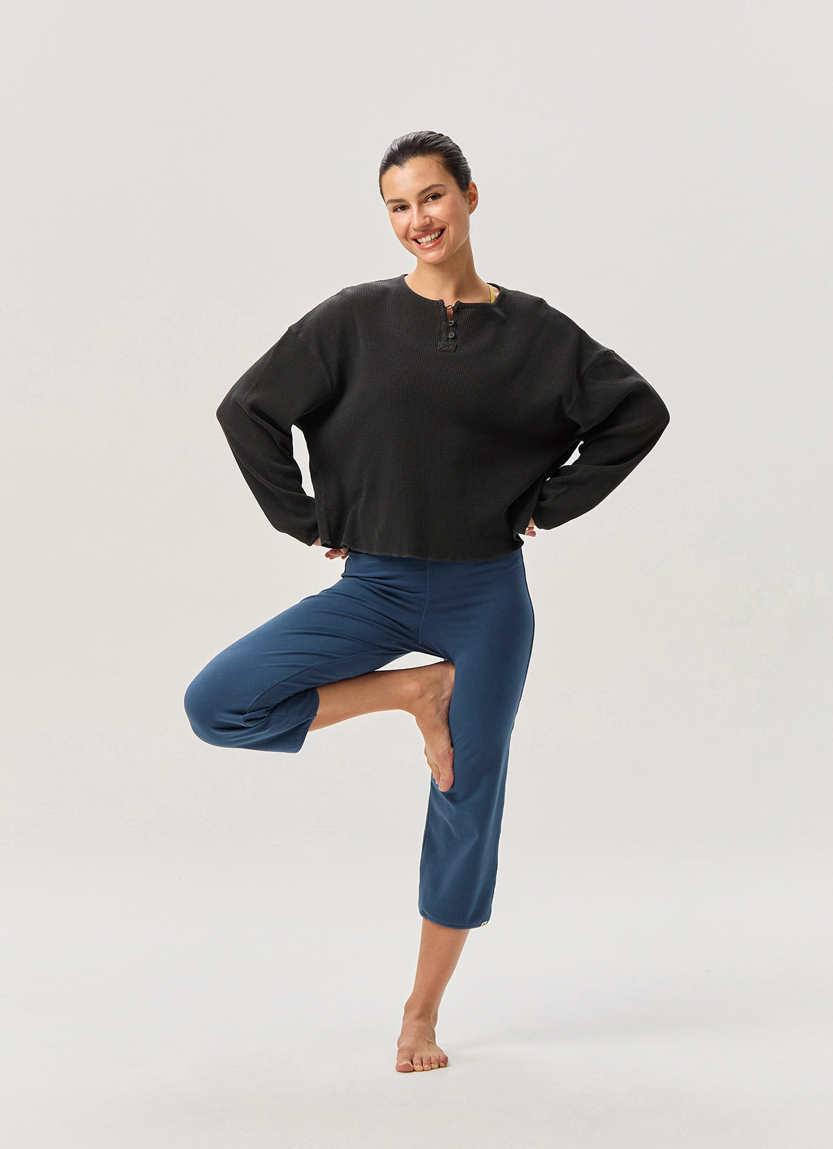 Waffle button-up T_Black
