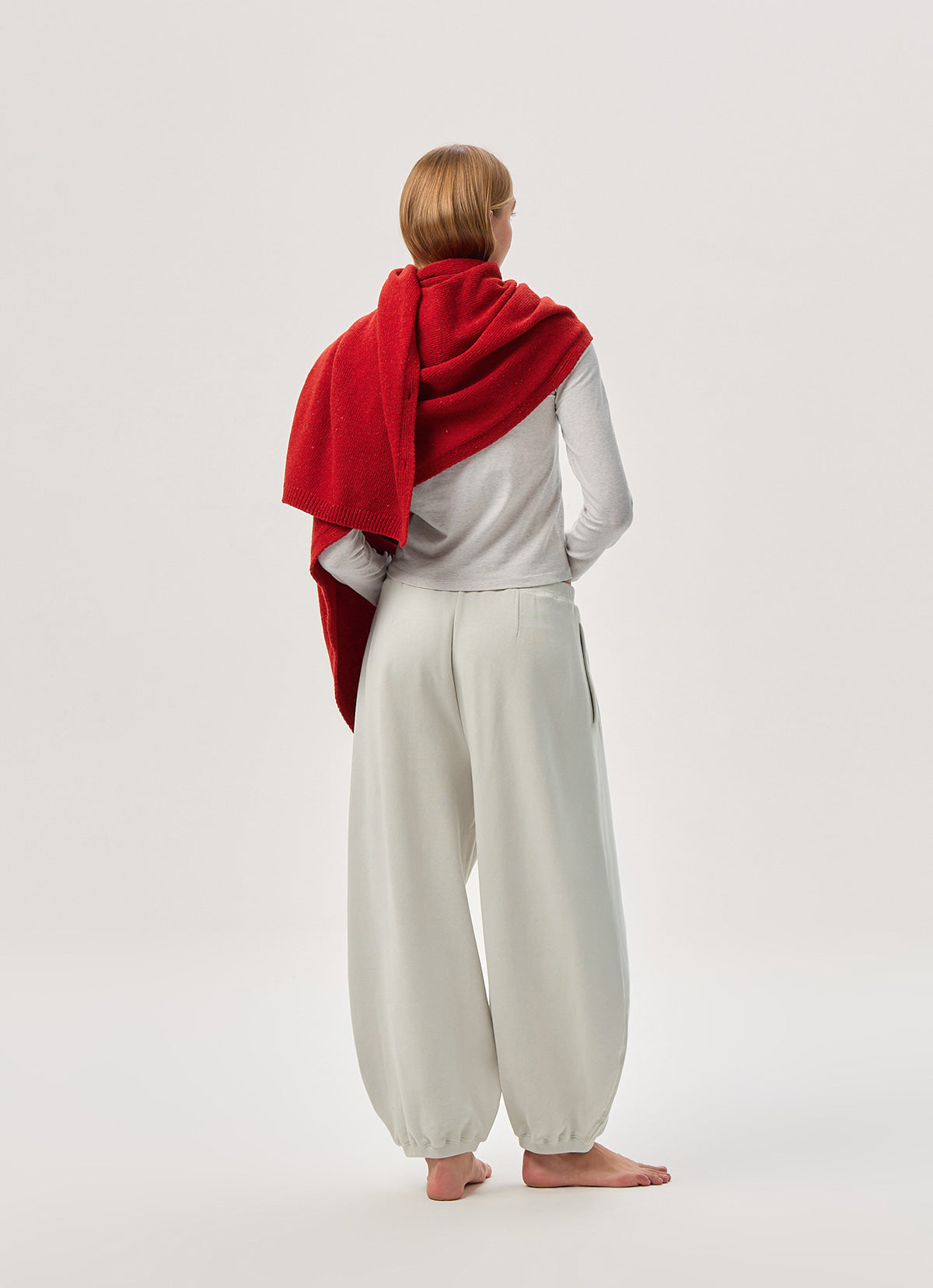 Wide button-up shawl_Red