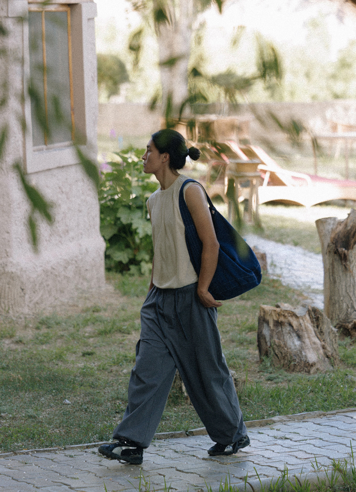 Knoll sleeveless (Unisex)_dyed_Summer Sand