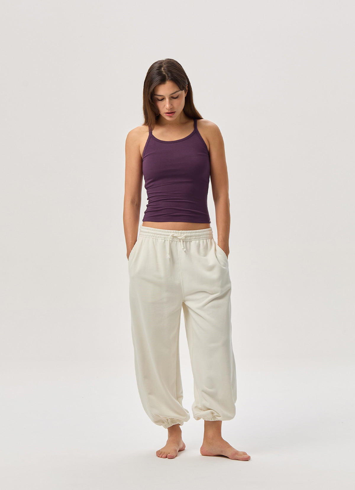 Diagonal jogger pants (Zurry ver.) (Unisex)_Tofu